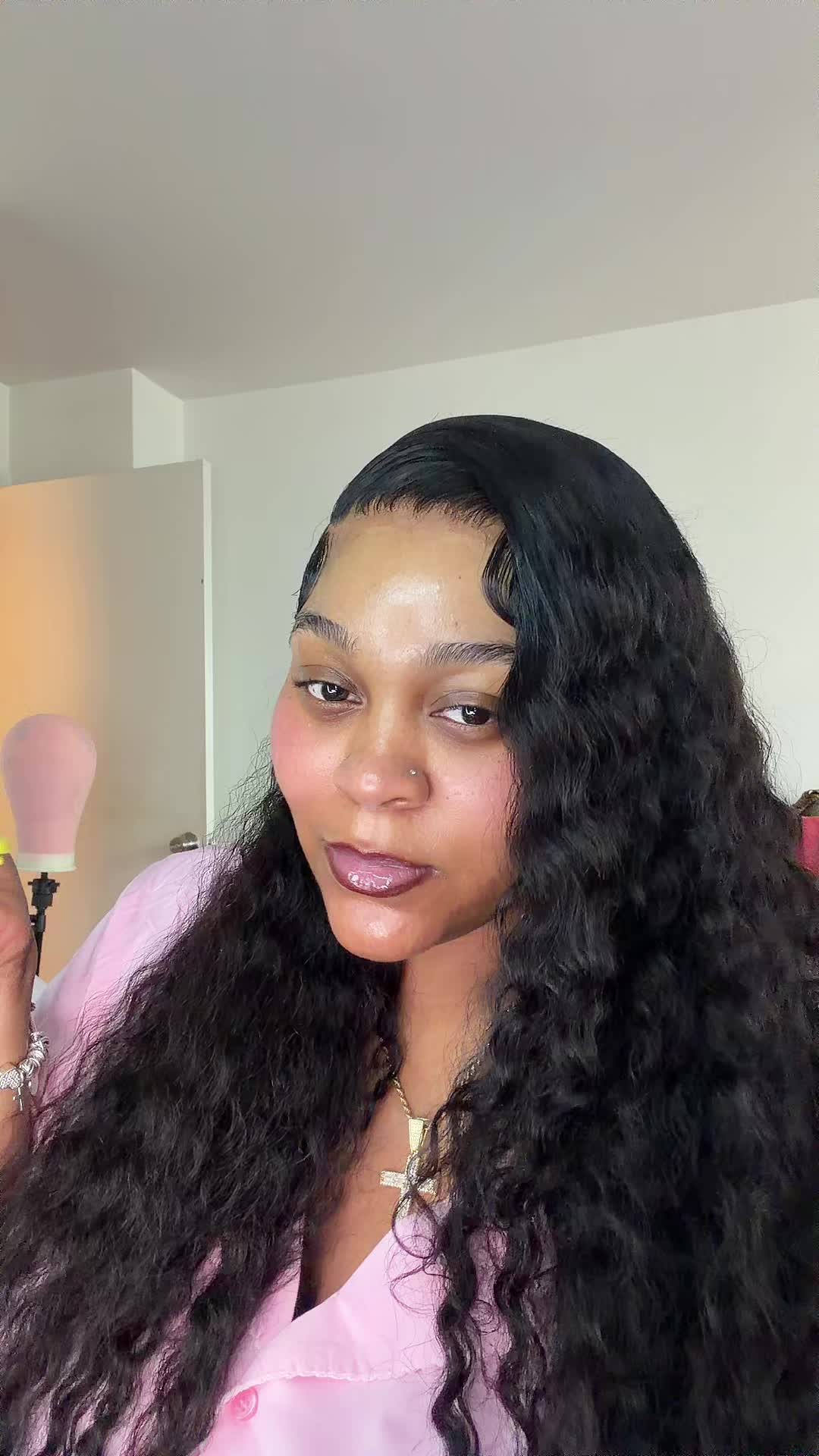 @AllureTay🦋