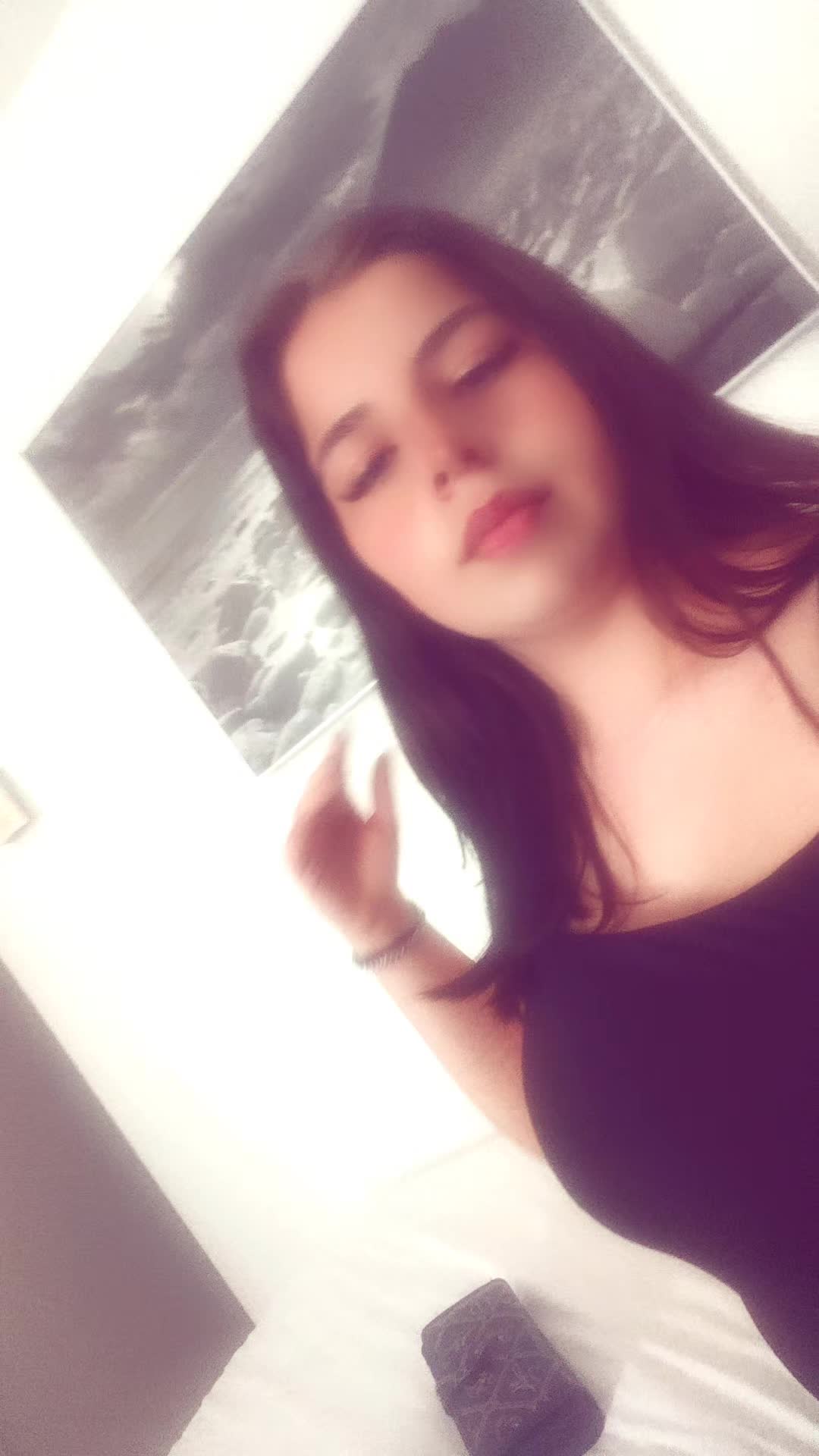 @leni.ist.da1
