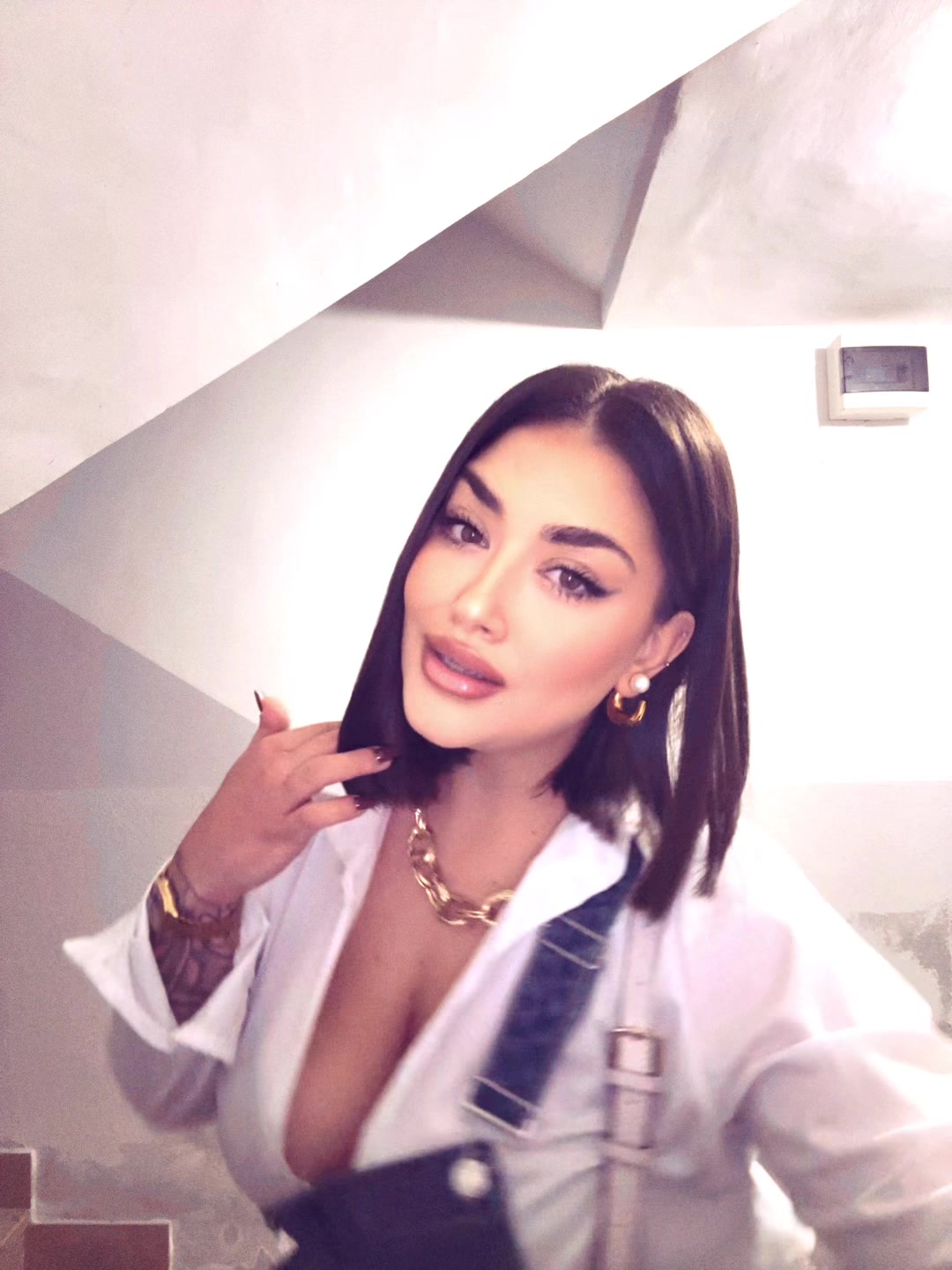 @𝓐𝓜