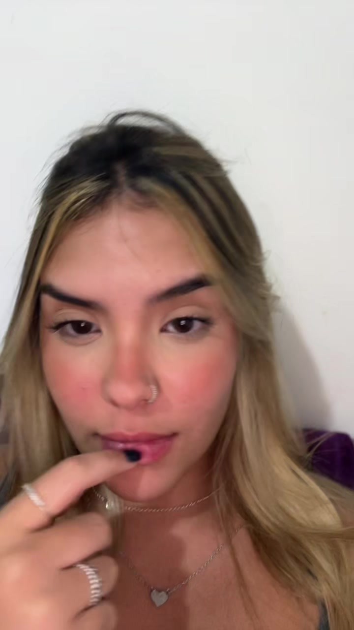 @karinevtr