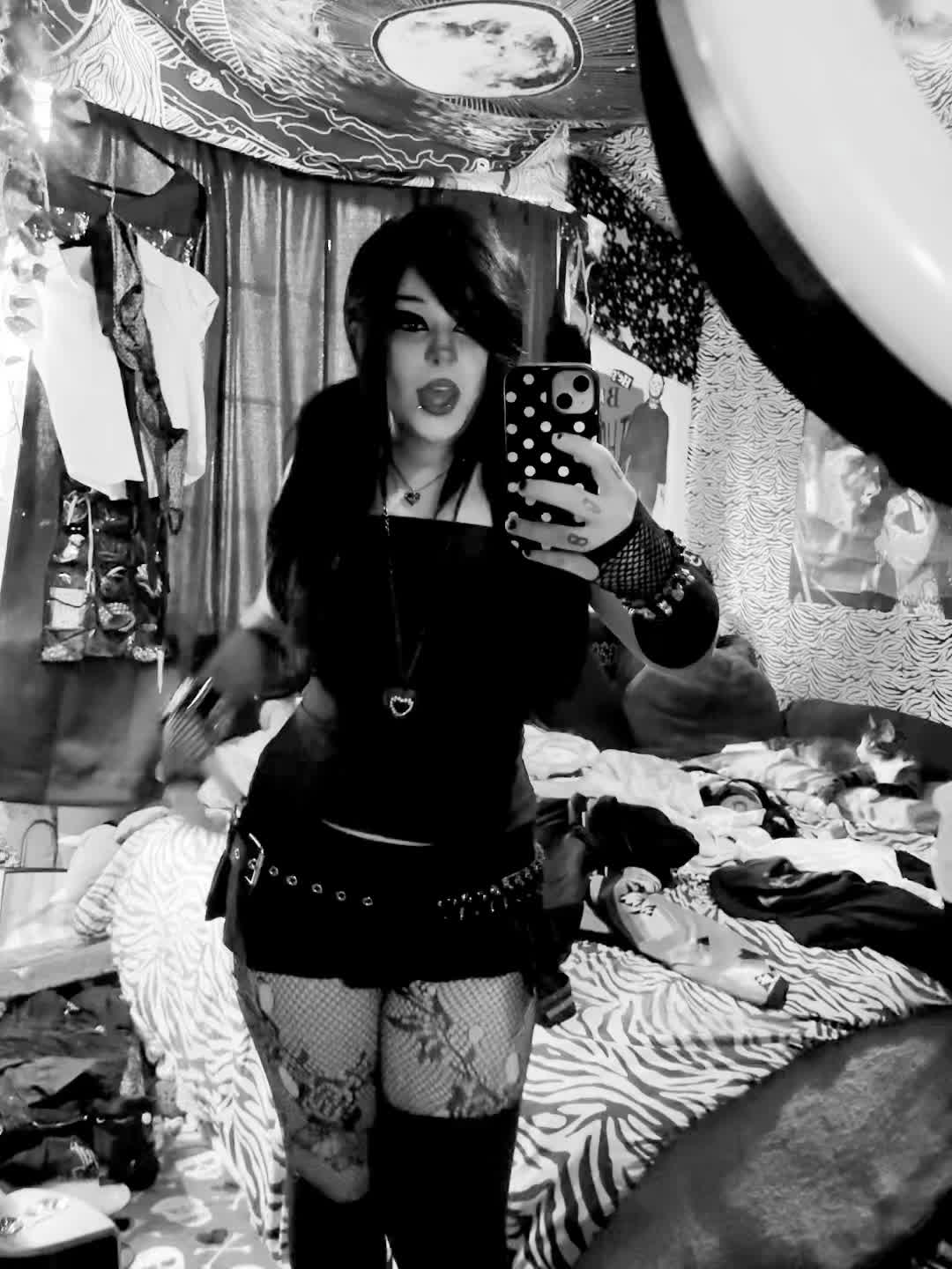@ratzinurpantzz