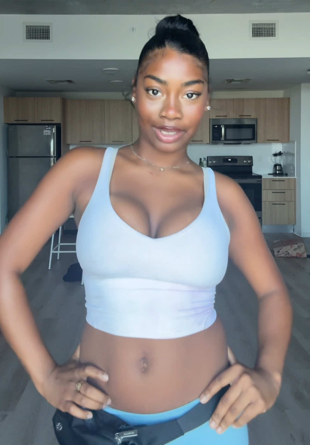 @AliceB