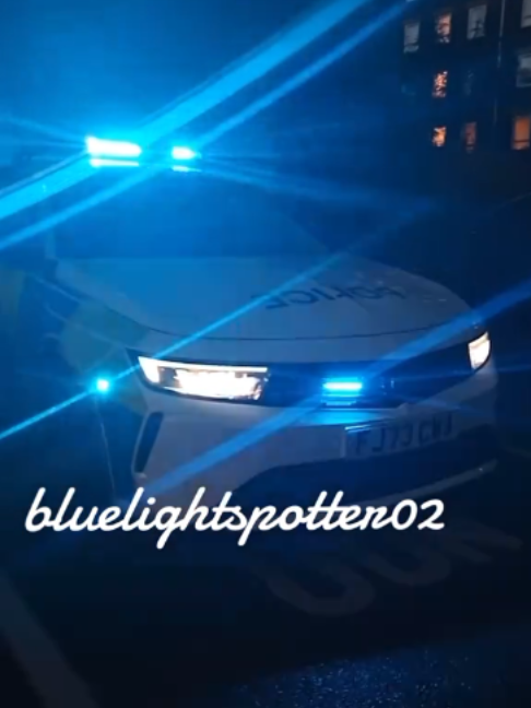 @blue light spotter02