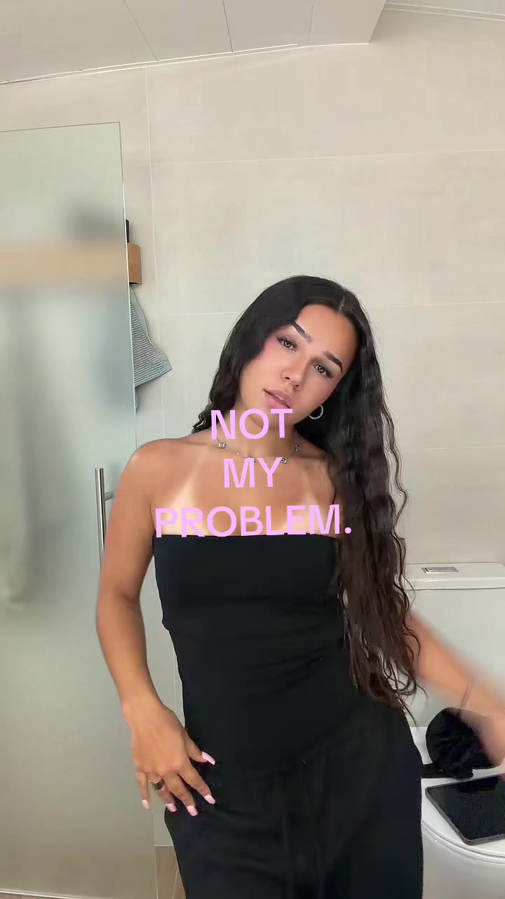 @nona🥥🇪🇺