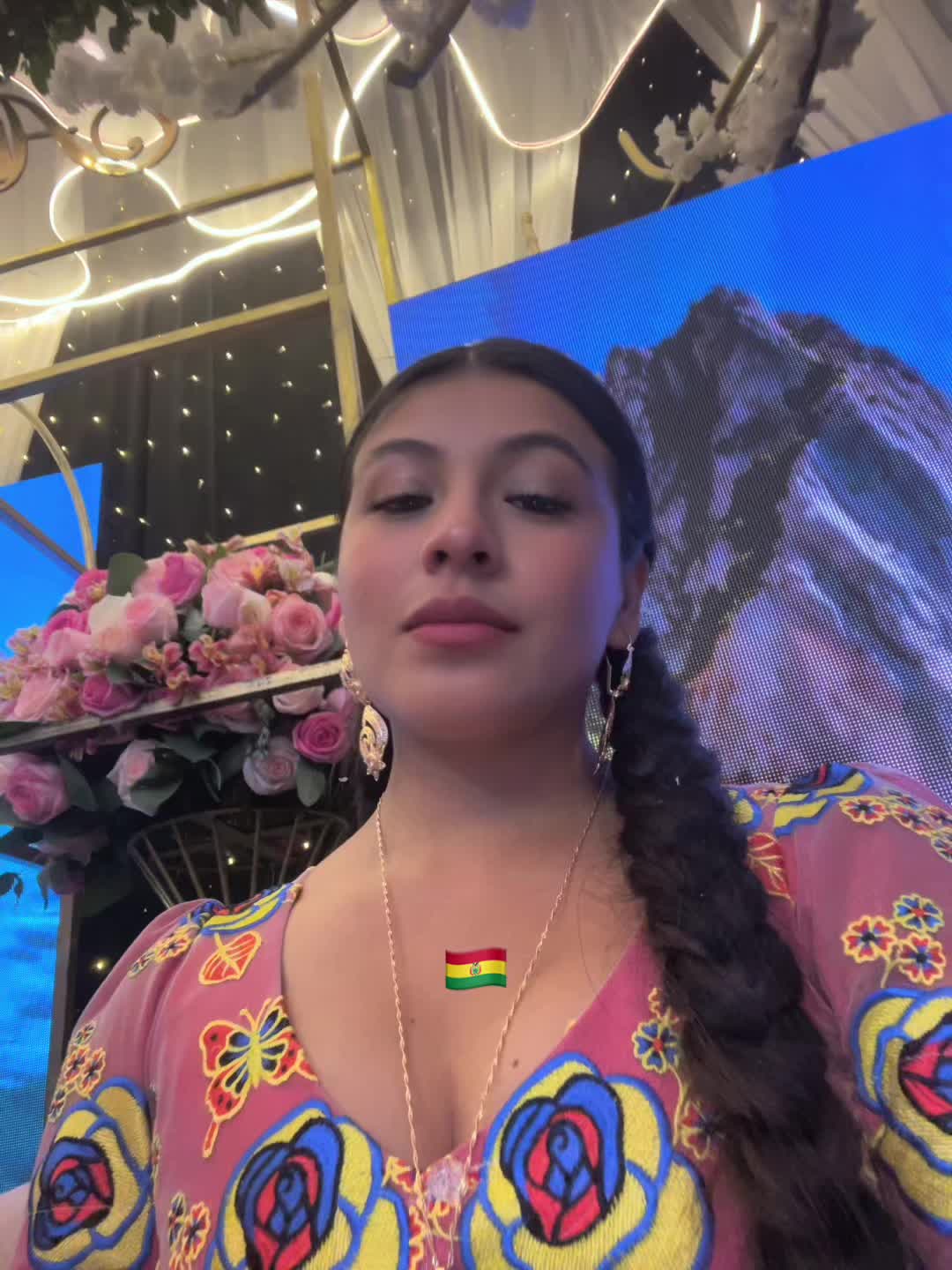 @𝑁𝑒𝑟𝑒𝑒𝑒 🌺