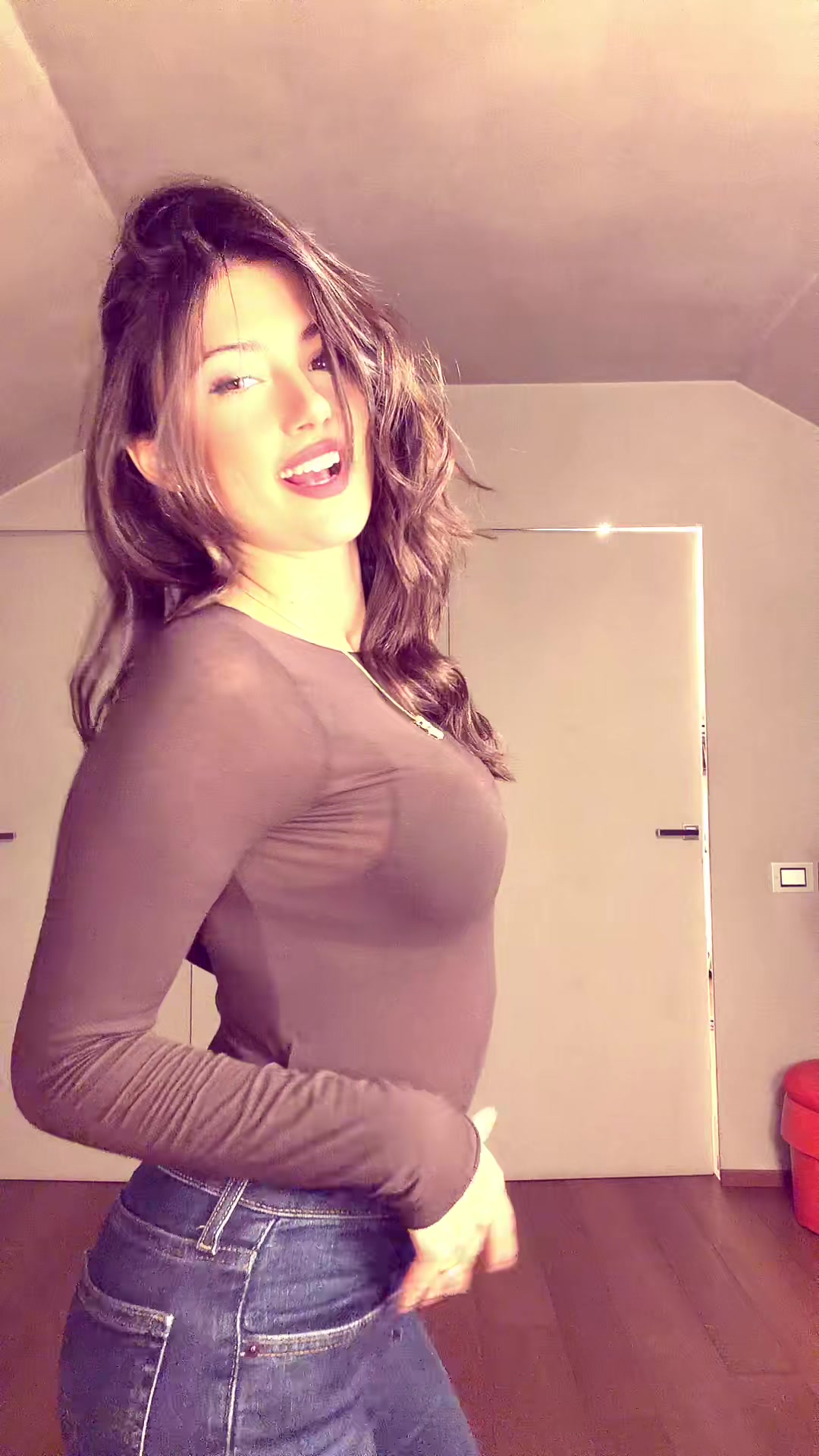 @zoesimoninii