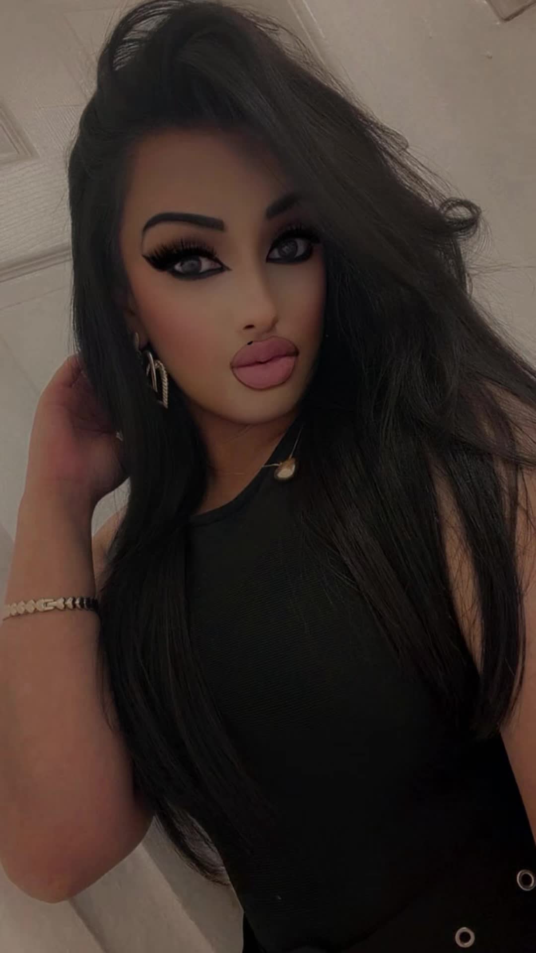 @Heenaaaxo