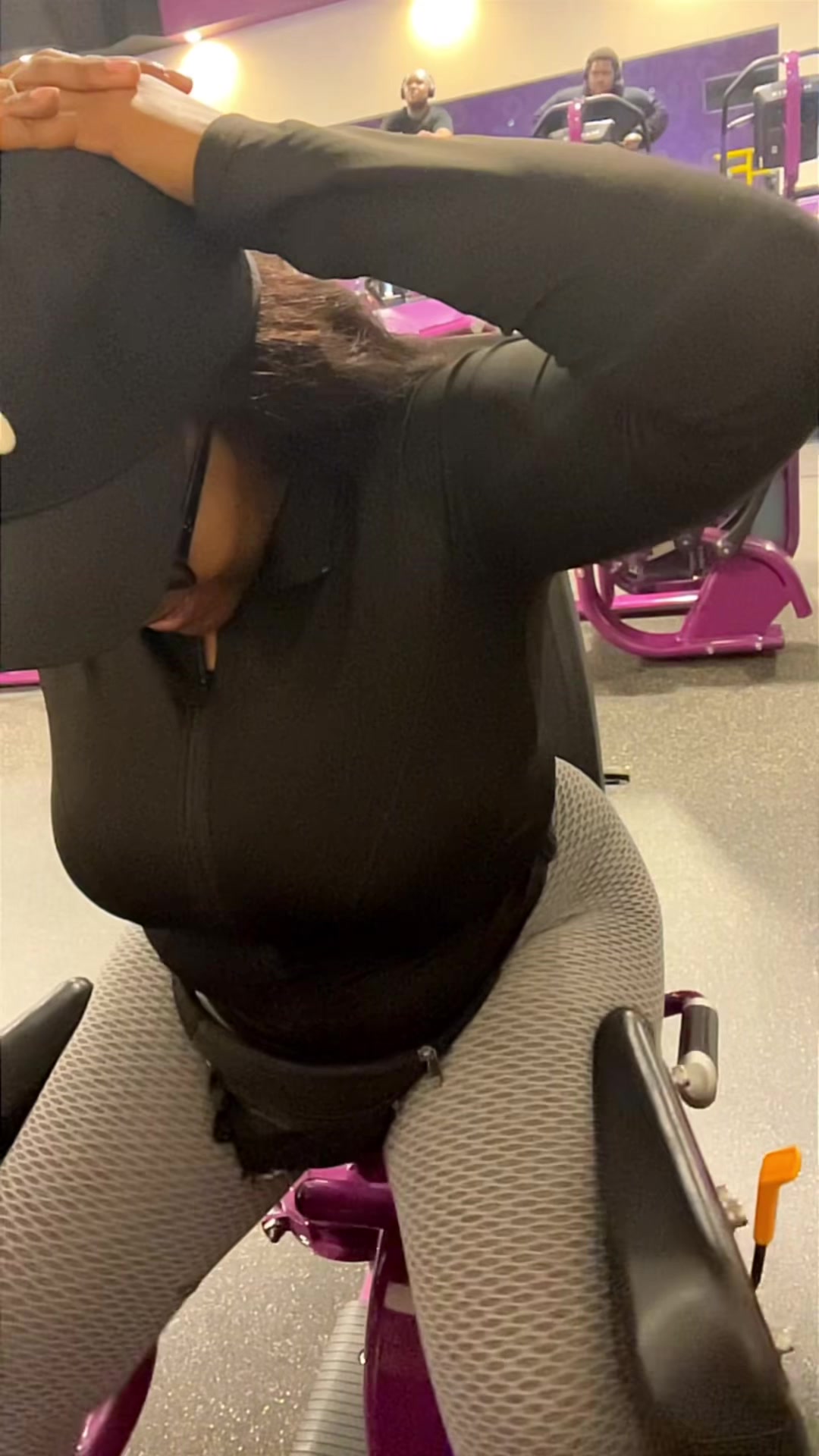 @laquecia.C