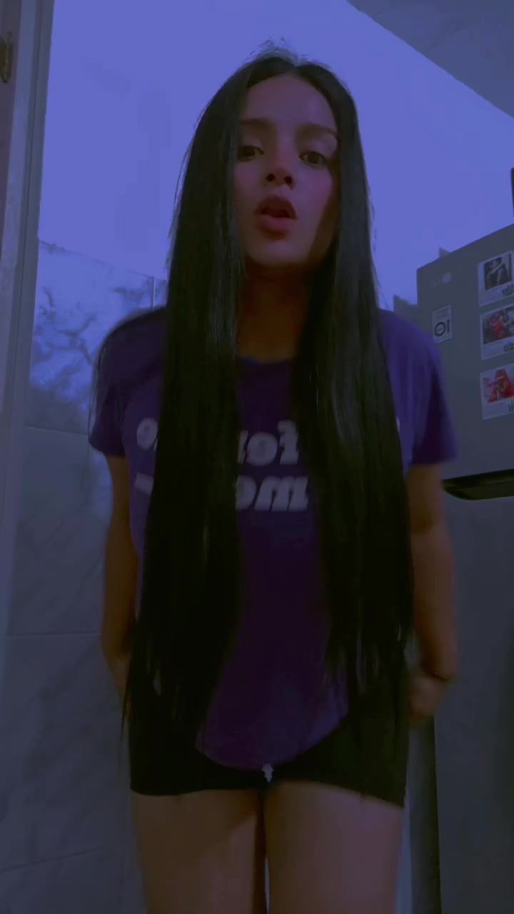 @Nic🙈💜
