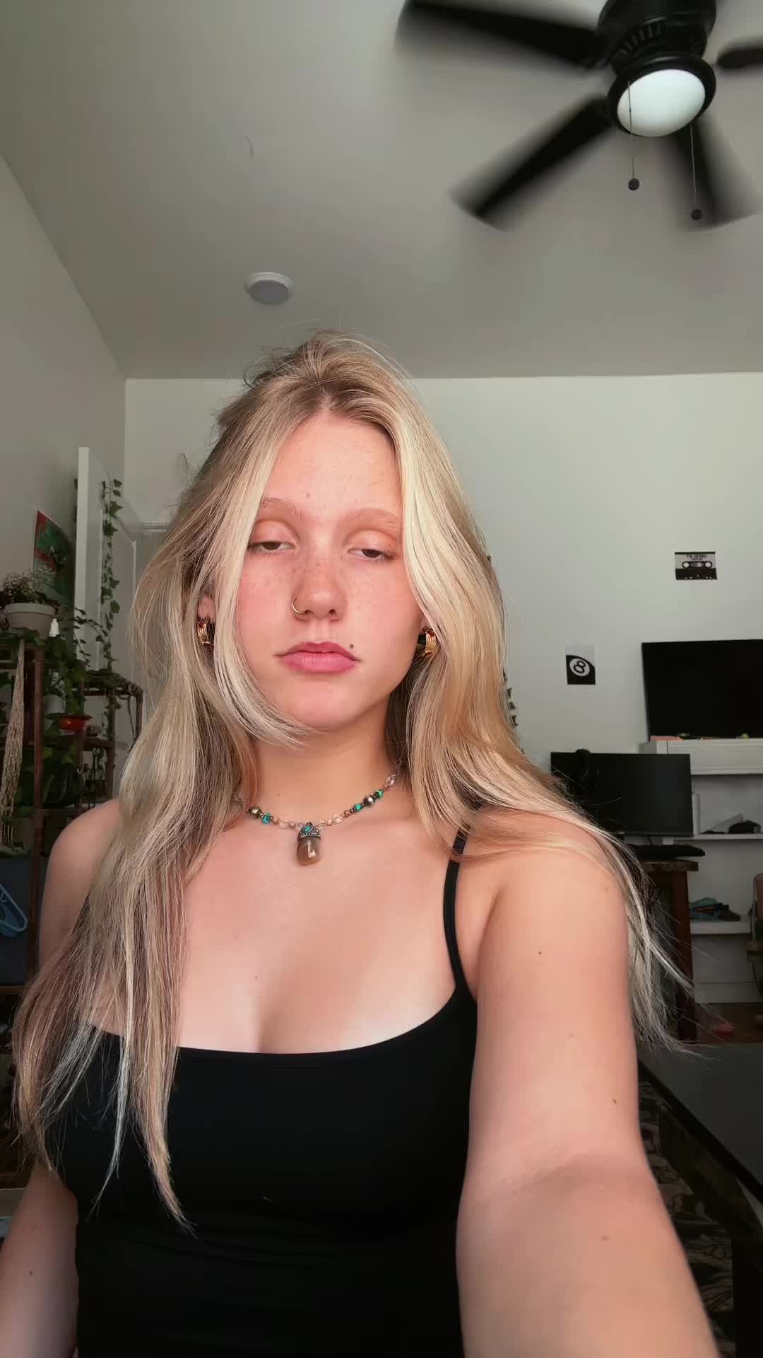 @uneditedava
