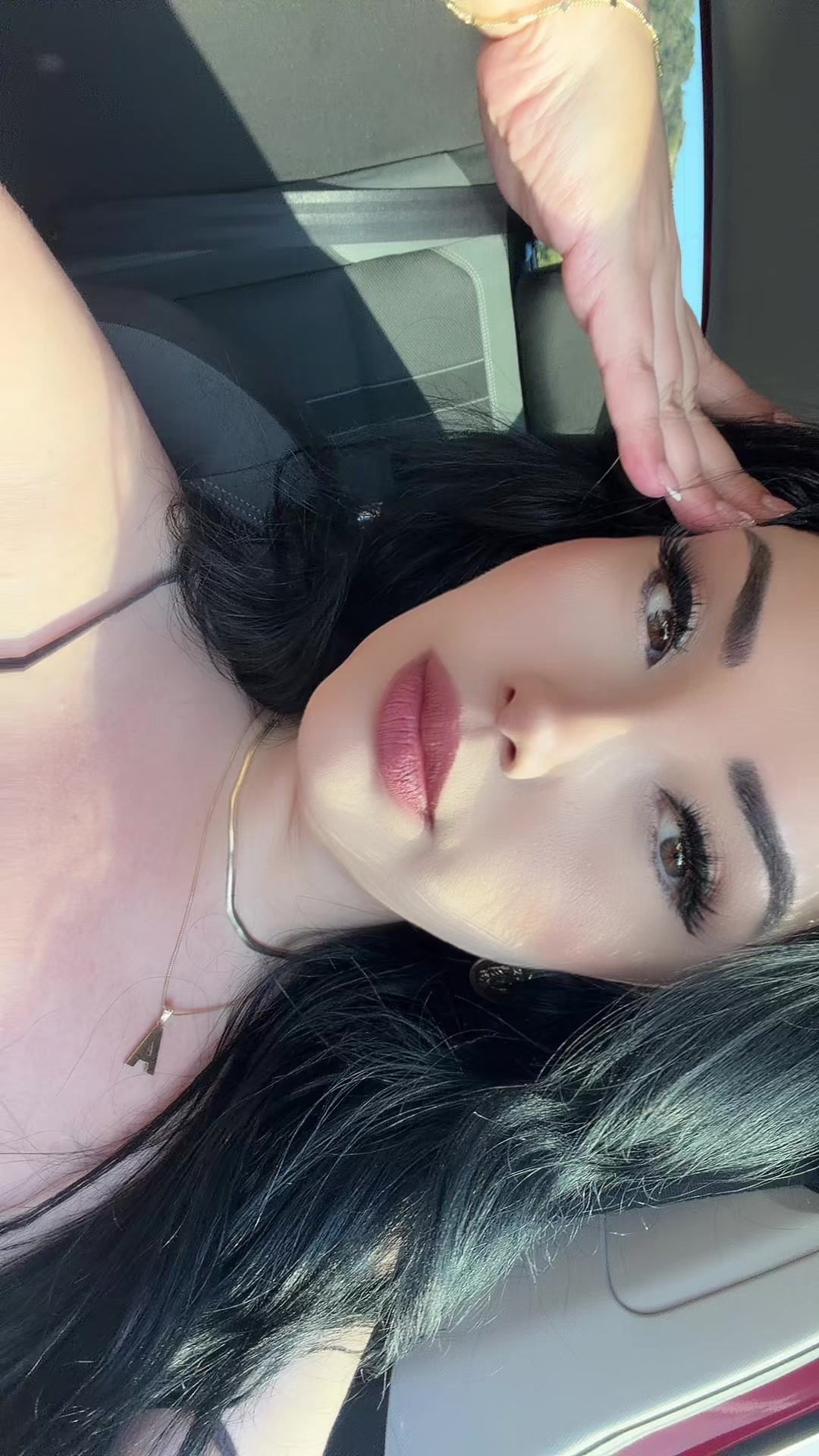 @AAY🖤👸🏻
