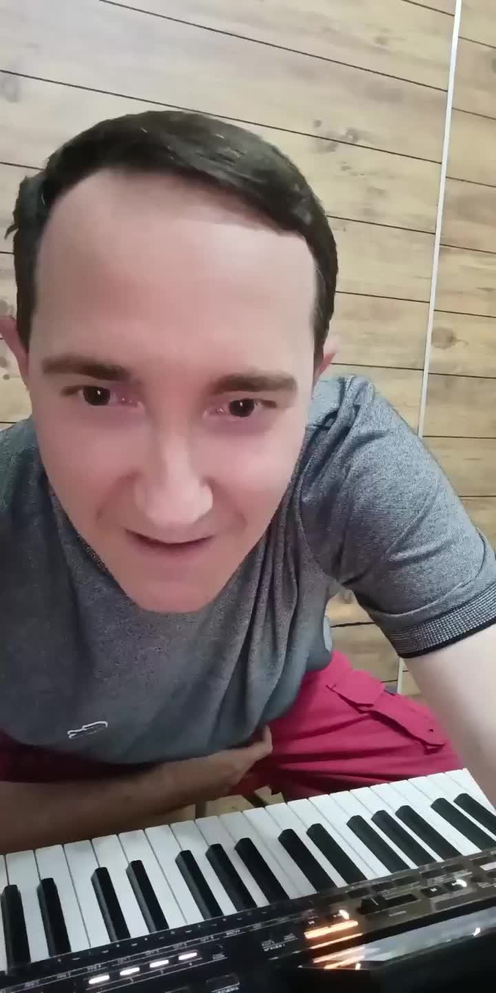 @Пианист Ерсан