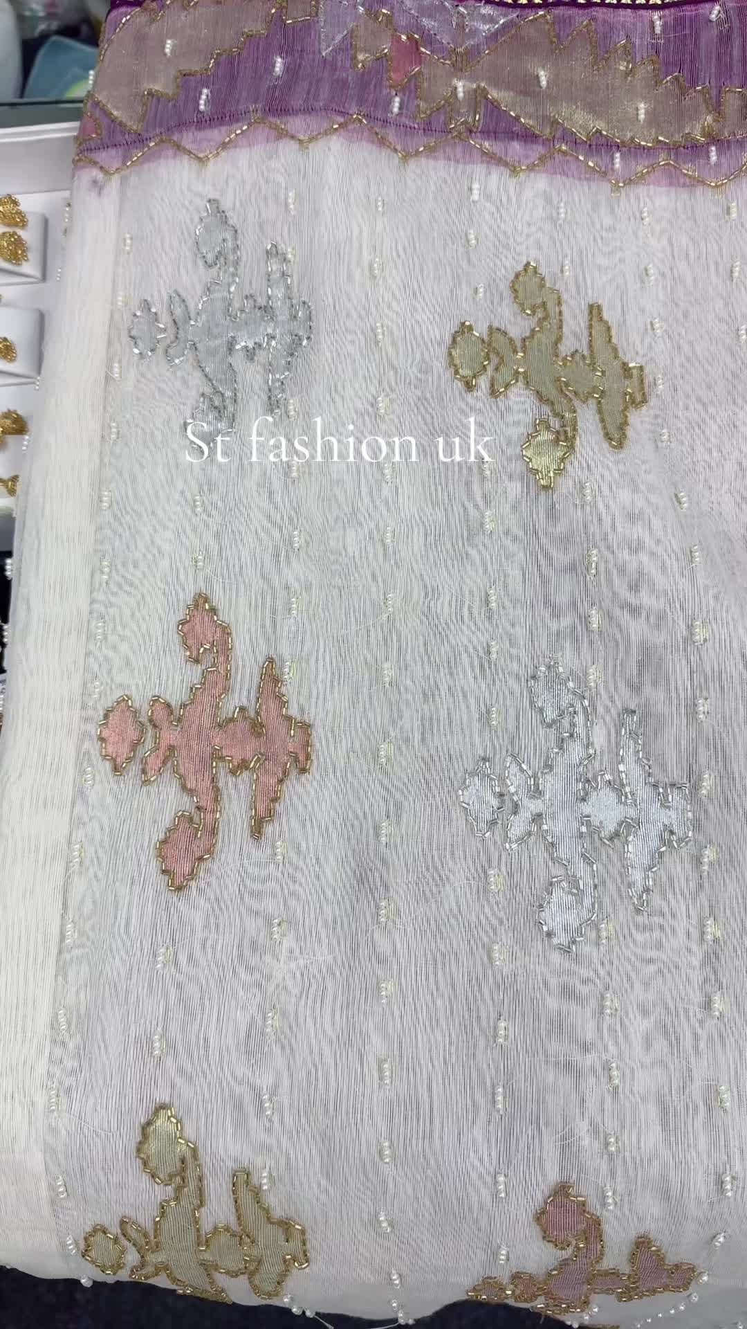 @St fashion uk