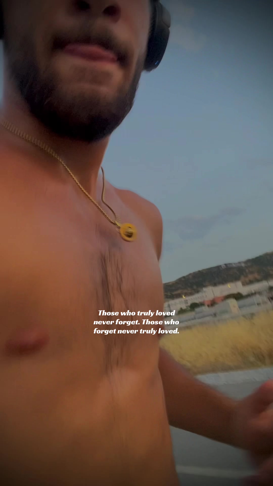 @𝙼𝚒𝚜𝚝𝚎𝚛 𝙺.𝙾