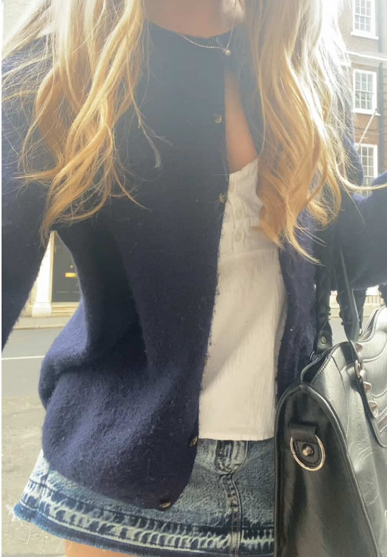 @sofiasfashionfile