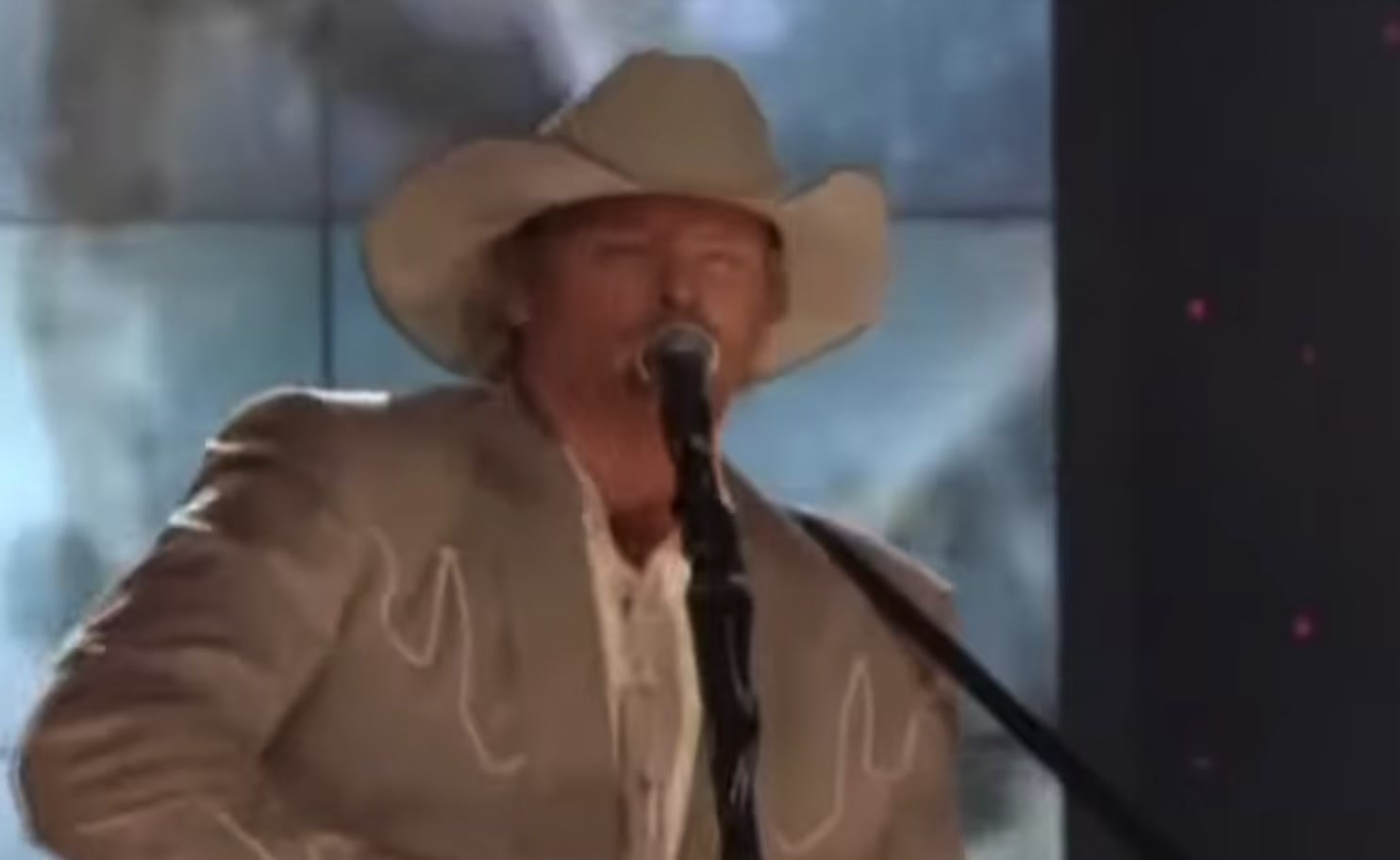@KeepingItCountry