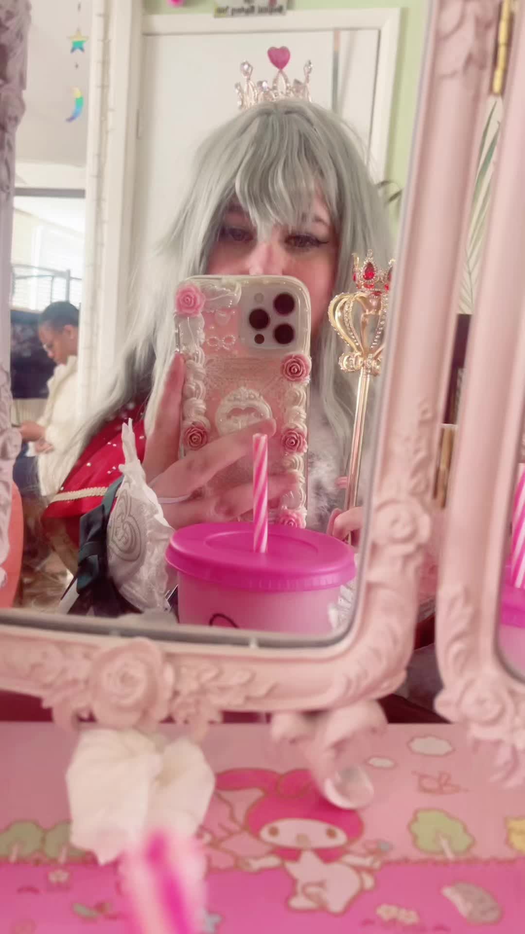 @The Paralysed Cosplayer