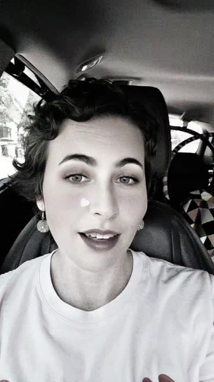 @Alexsandra Gillette