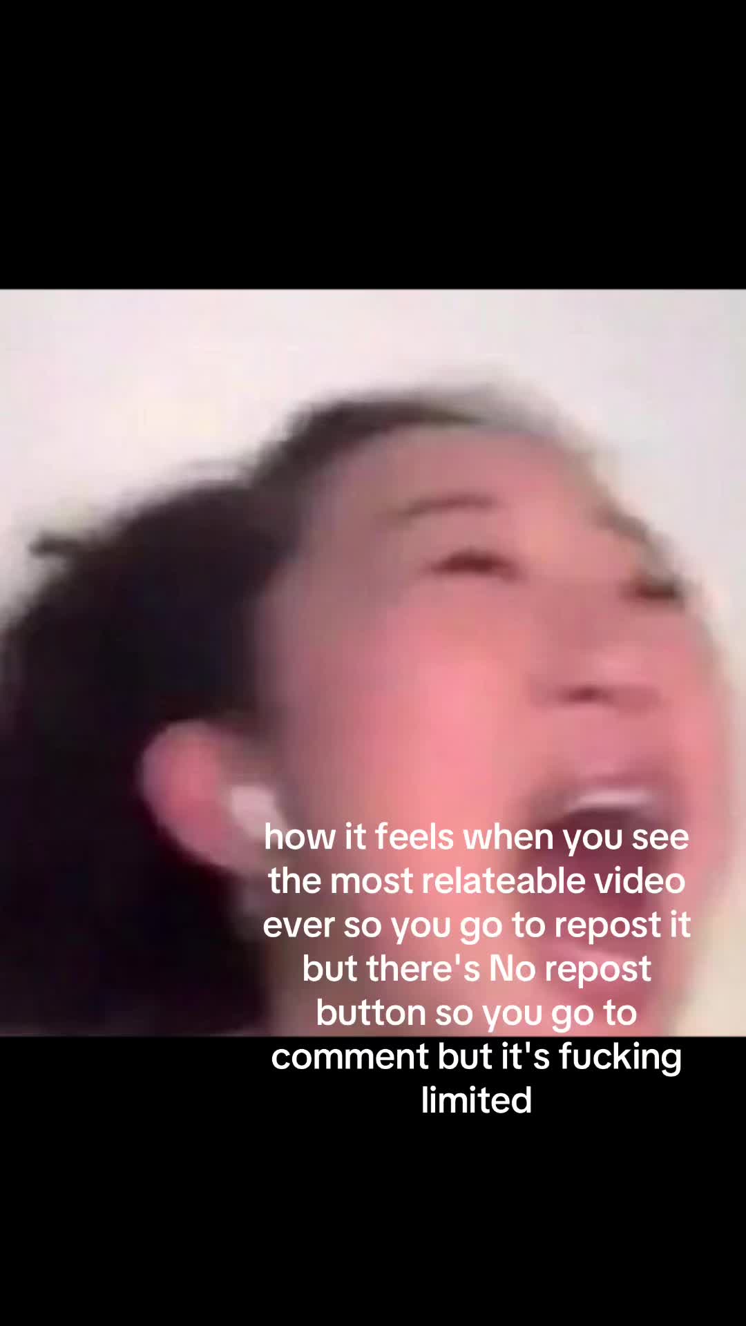 @๐๐ฅ๐จ๐ข๐ฌ๐ โ·ห เผ *