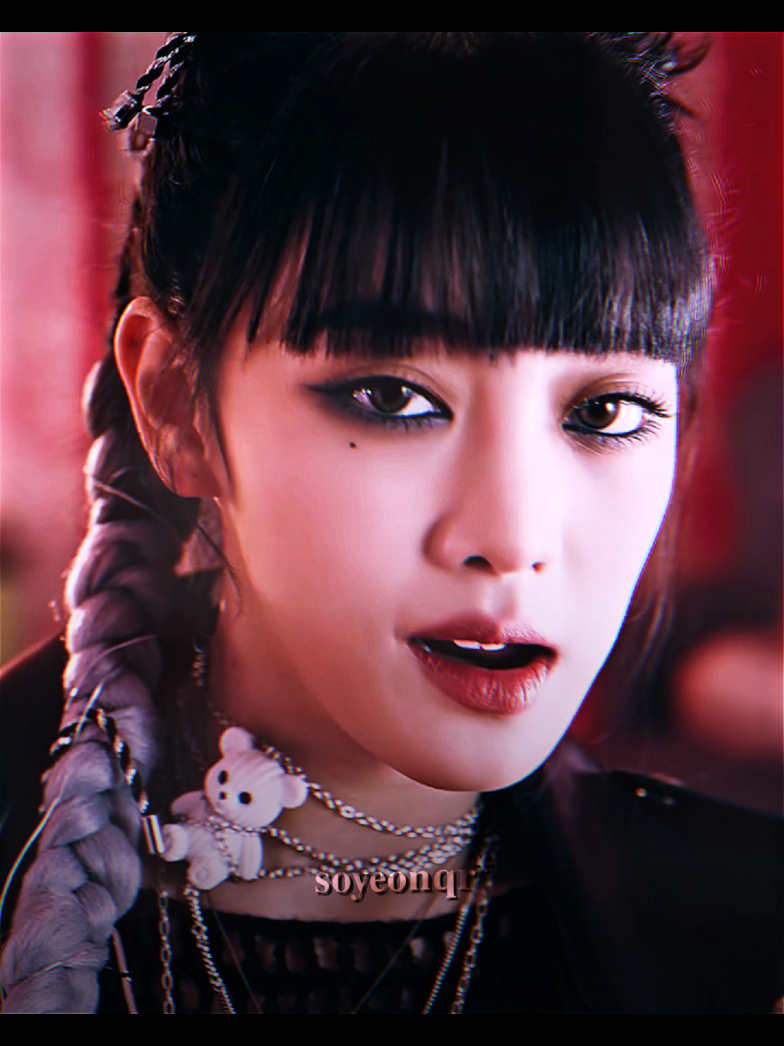 @𝐬𝐨𝐲𝐞𝐨𝐧𝐪𝐫*
