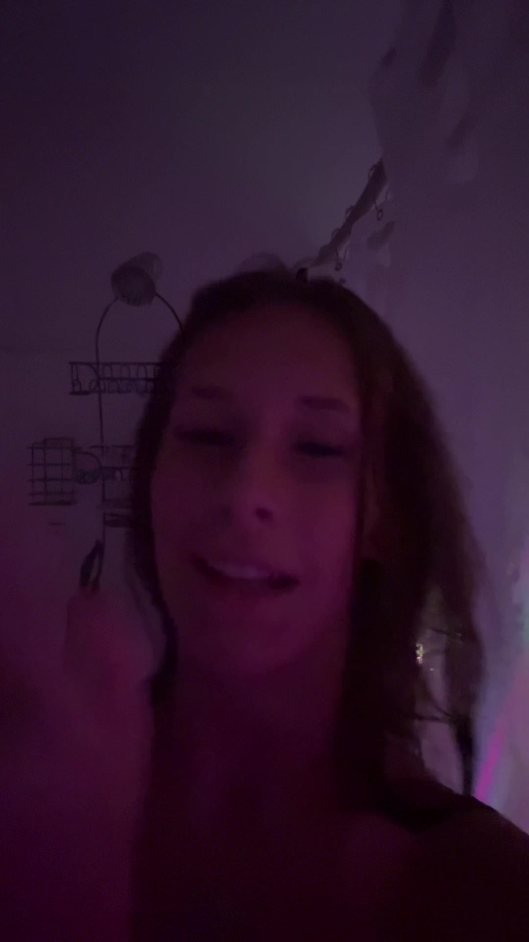 @lily
