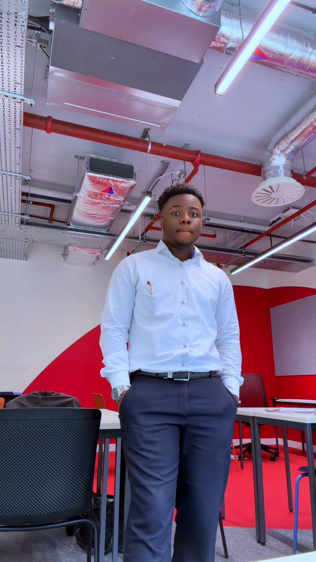 @𝐑𝐎𝐍𝐀𝐋𝐃𝐎🇬🇭