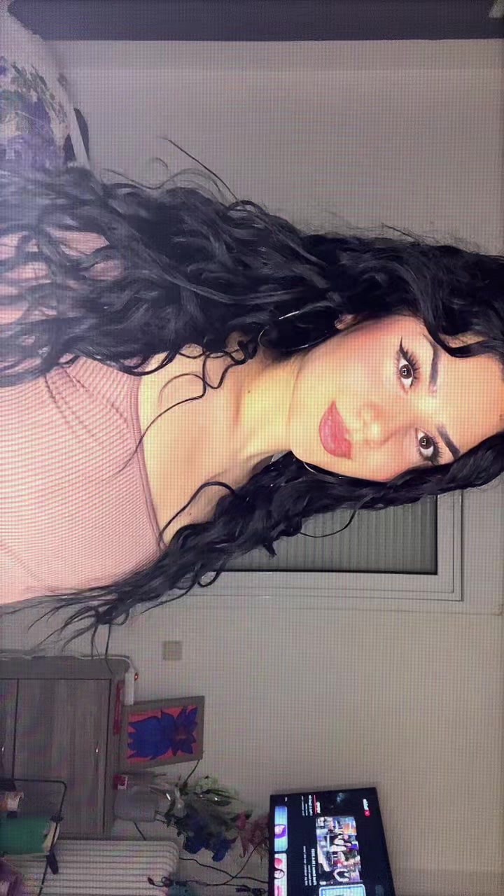 @Glykeria_flk