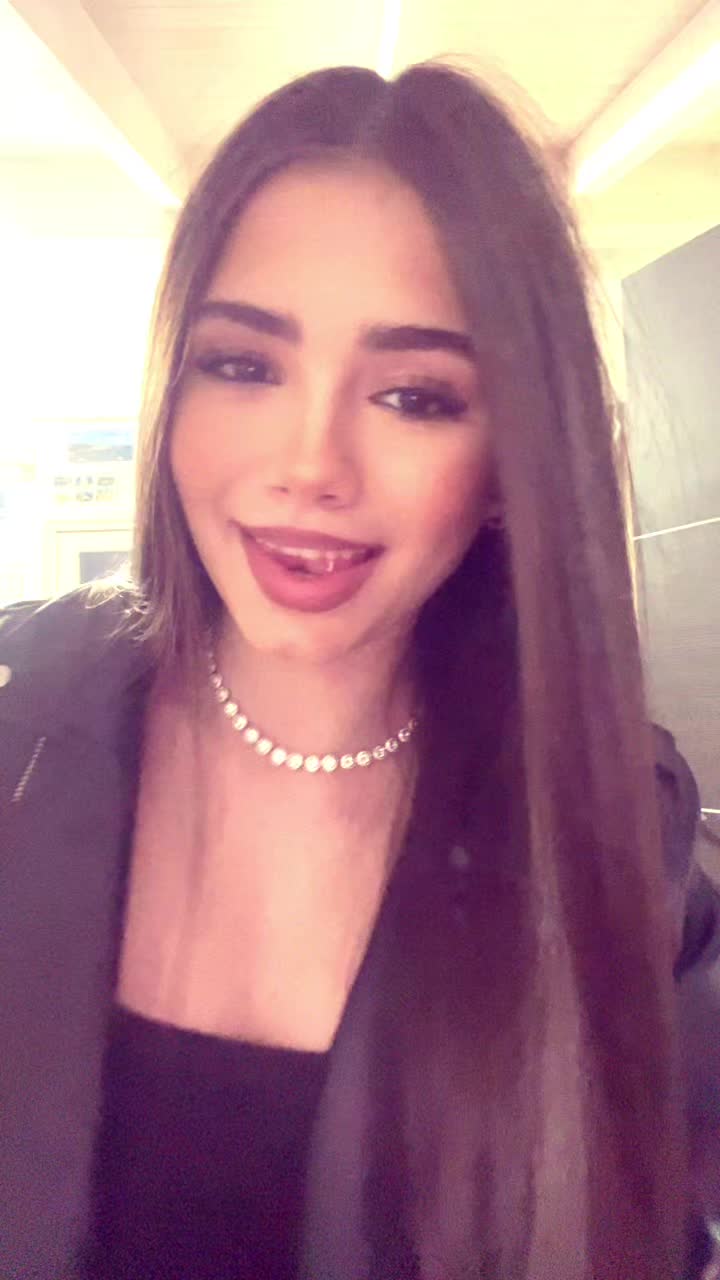 @S T E L L A⭐️