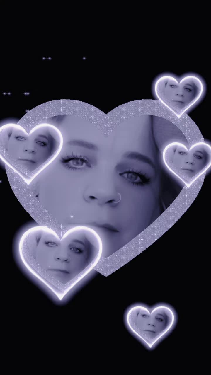 @Bella