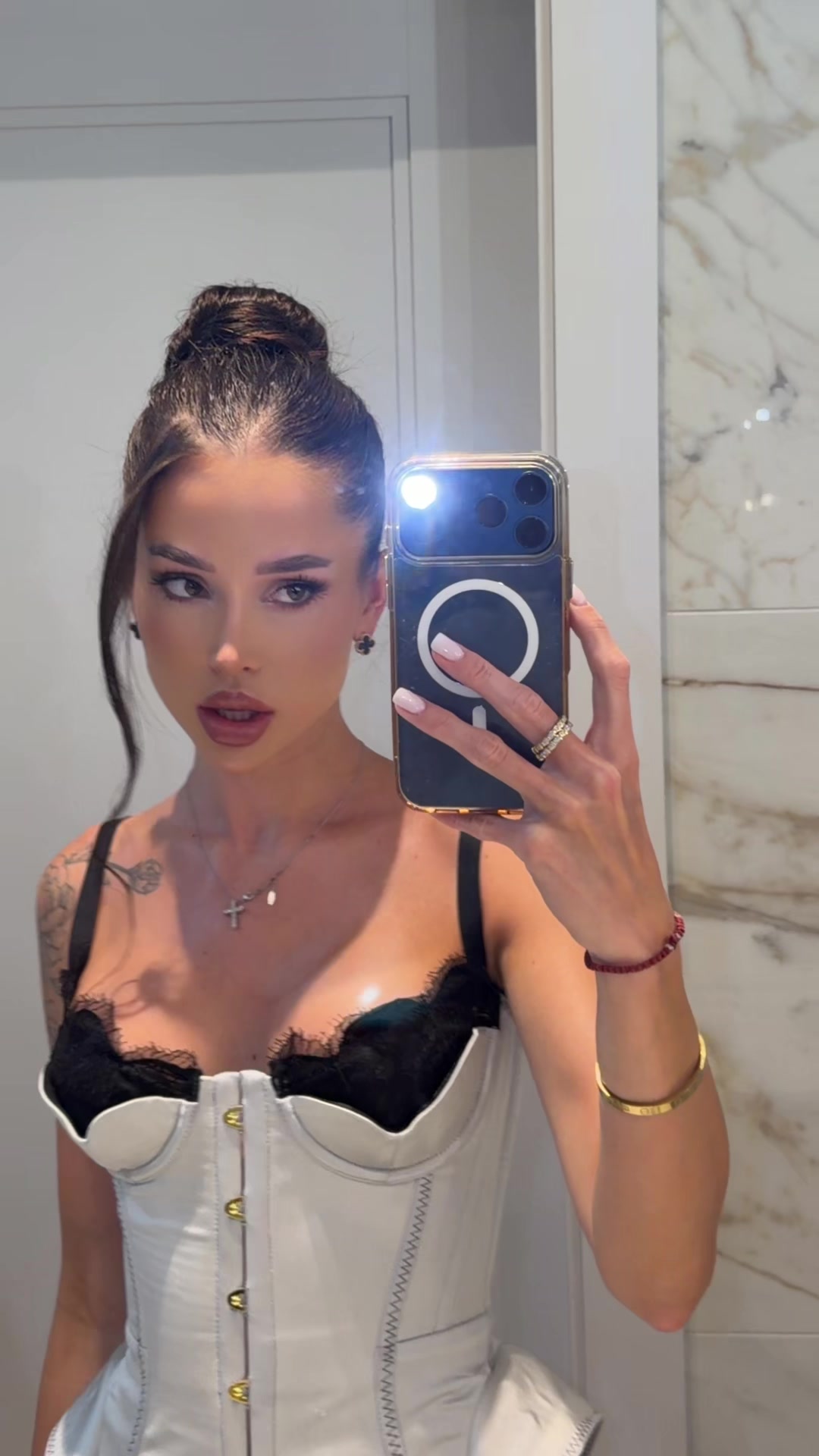@darinka2000