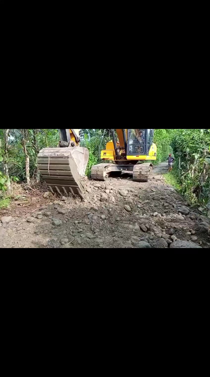 @🗻🤠Sayri .🏡,Thupag👷🚜