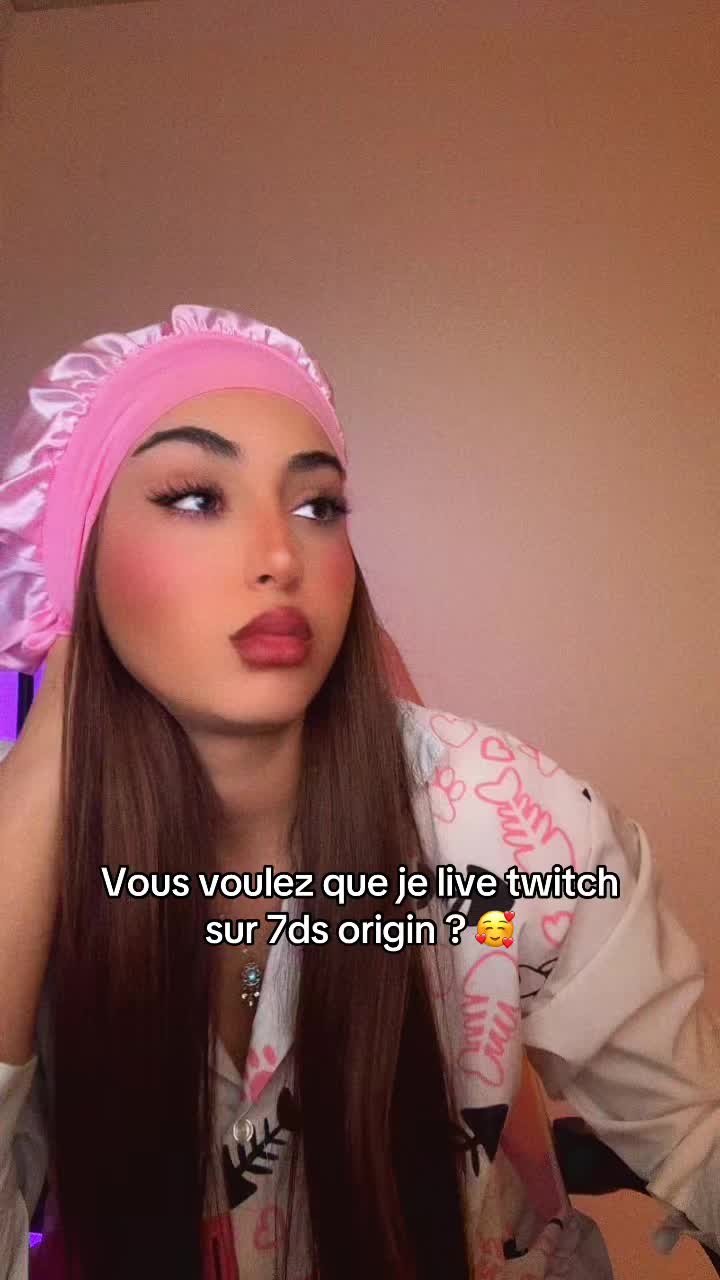 @YUMI 🫧🌸