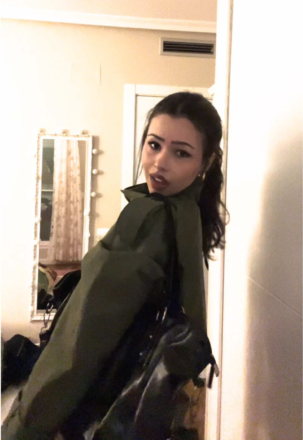 @SABRINA