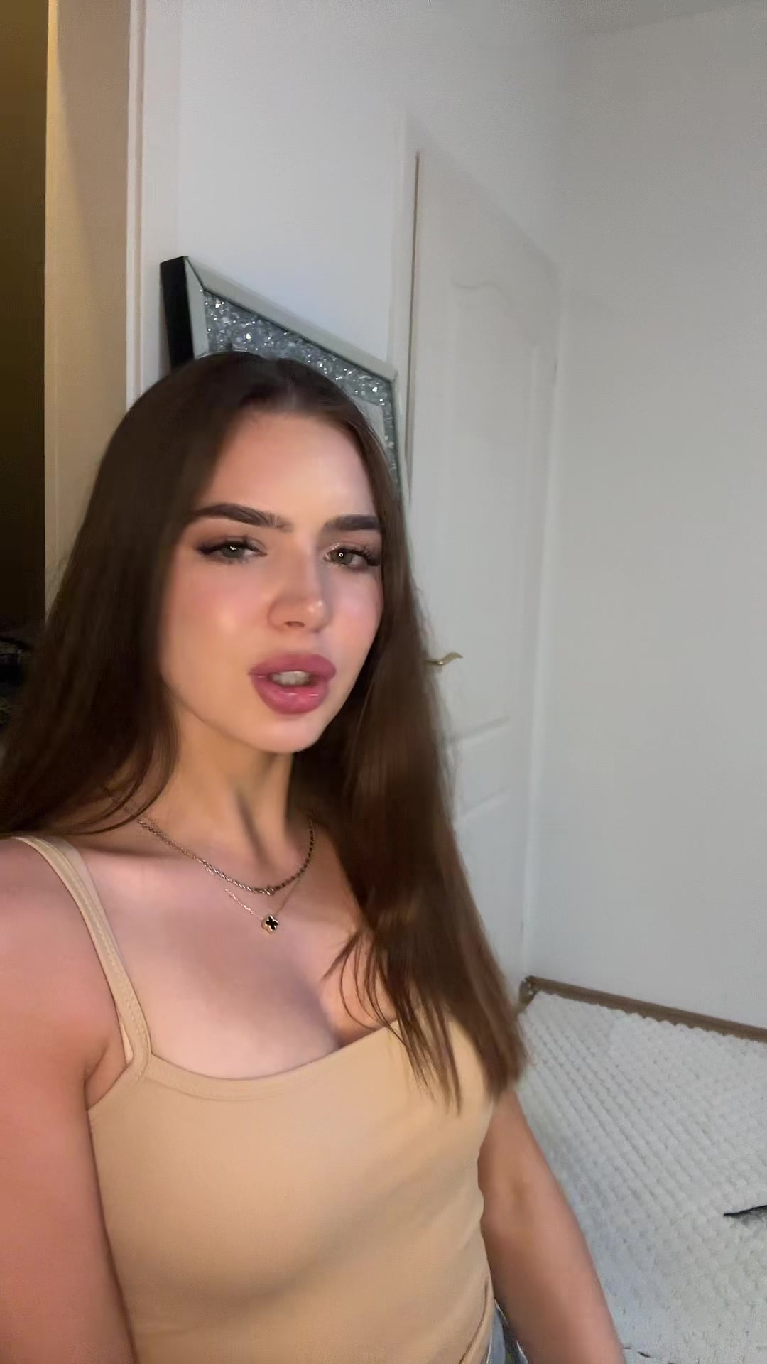 @Laura