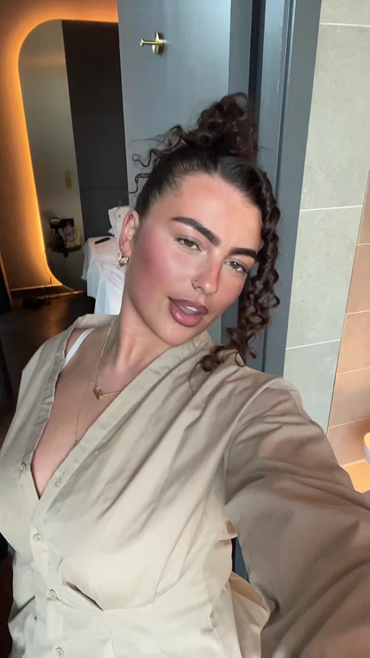 @𝐑𝐄𝐃 𝐉𝐀𝐘 𝐊𝐄𝐍𝐍𝐘