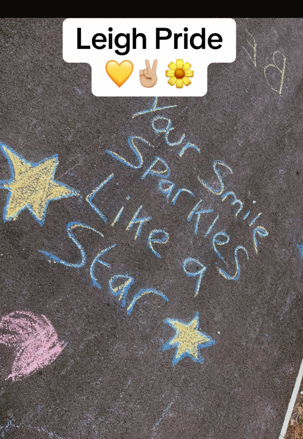 @Lindsay 💛✌🏼🌼
