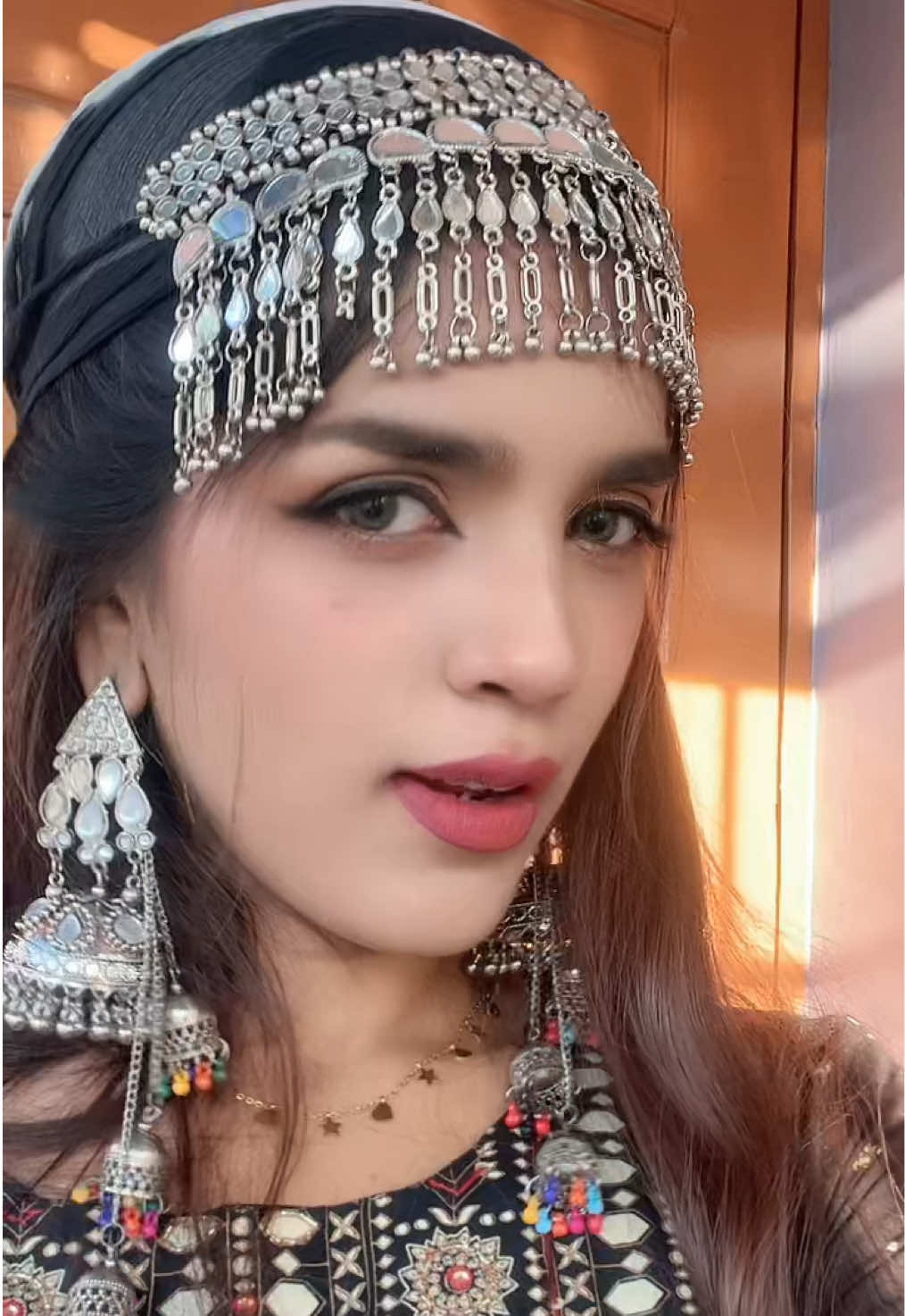 @🦋MUA💄𝕊𝕨𝕖𝕖 𝕋𝕦 👑 🇲🇲