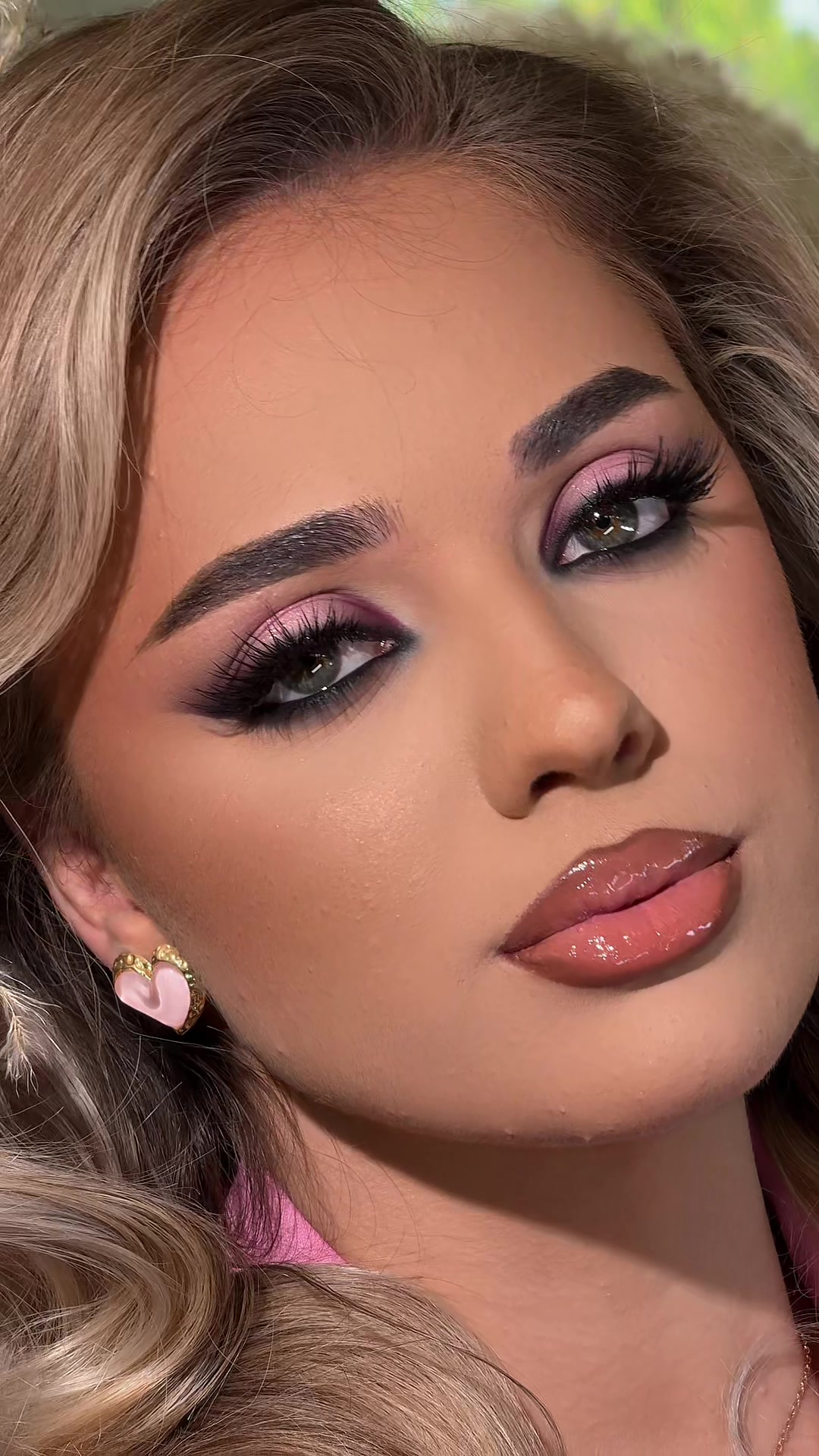 @Elena Caranfil Make-up Trainer