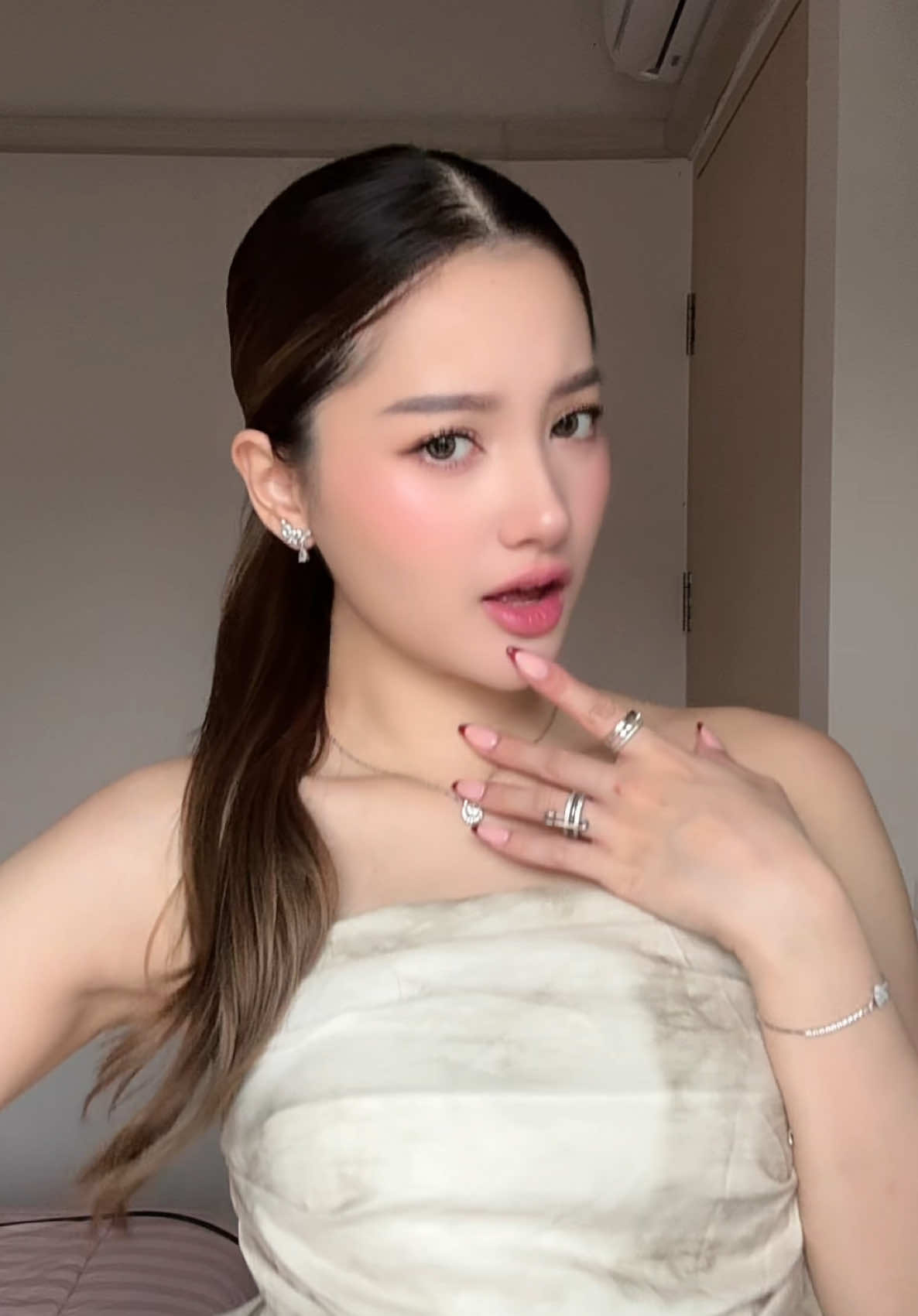 @LingLing🦋