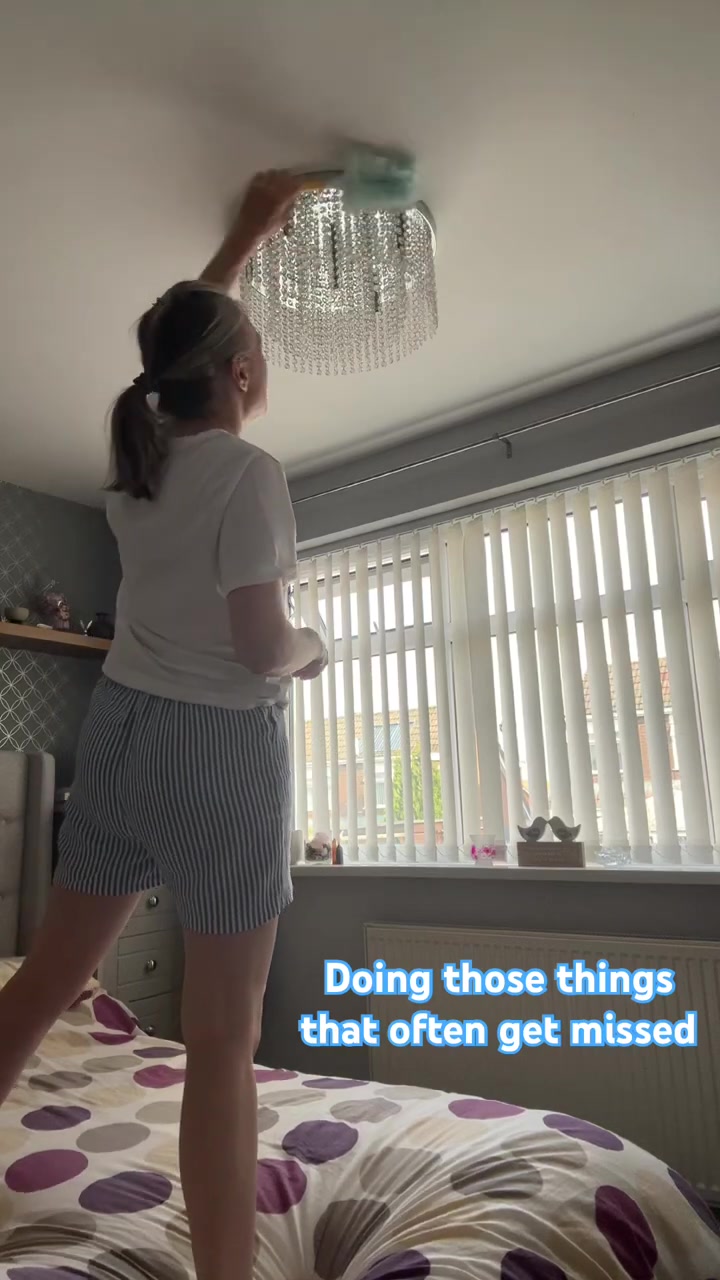@justjaney1