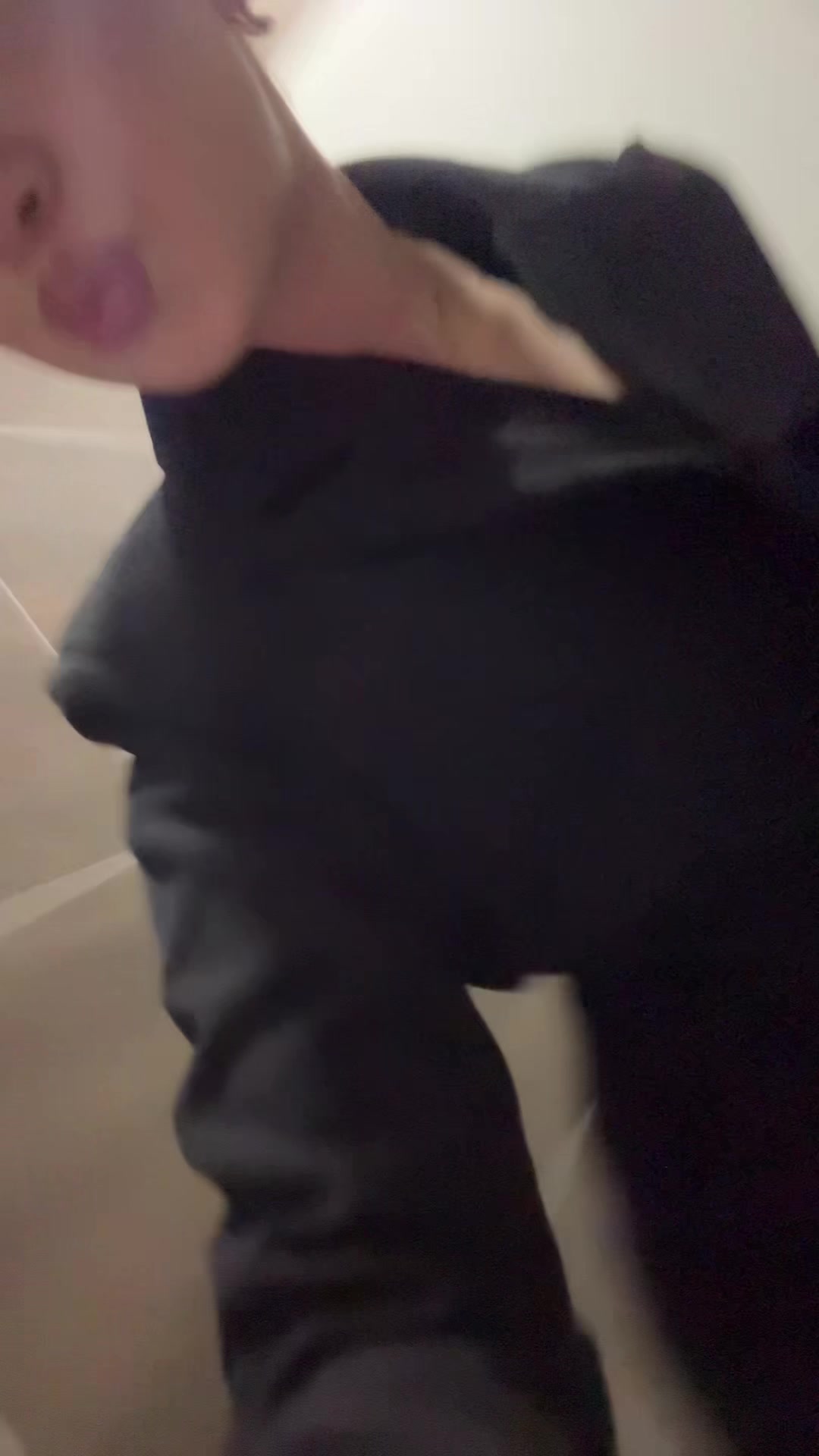 @ꨄ︎
