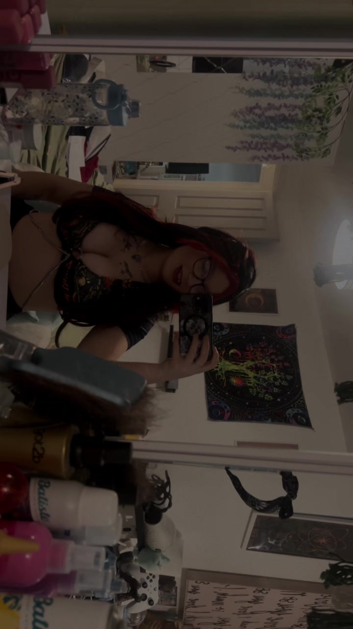 @sparkleemo