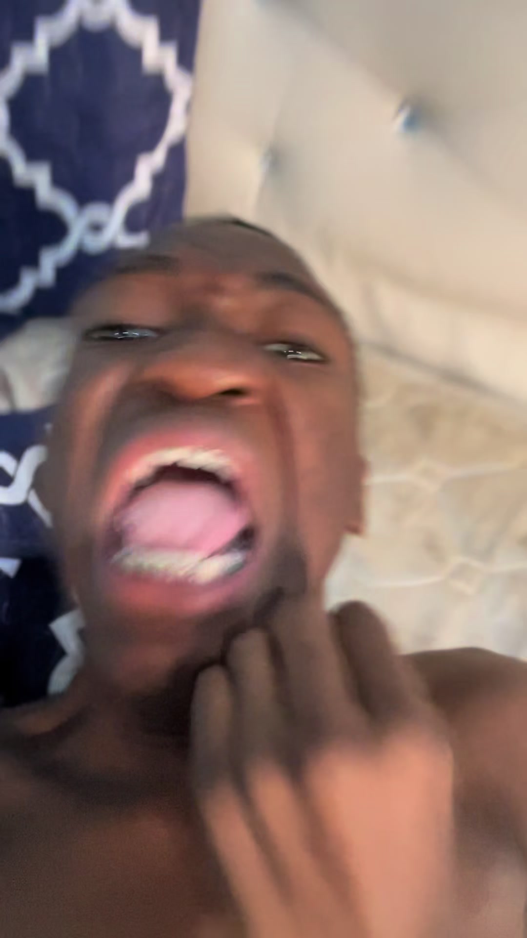 @Manz&eacute; Artista