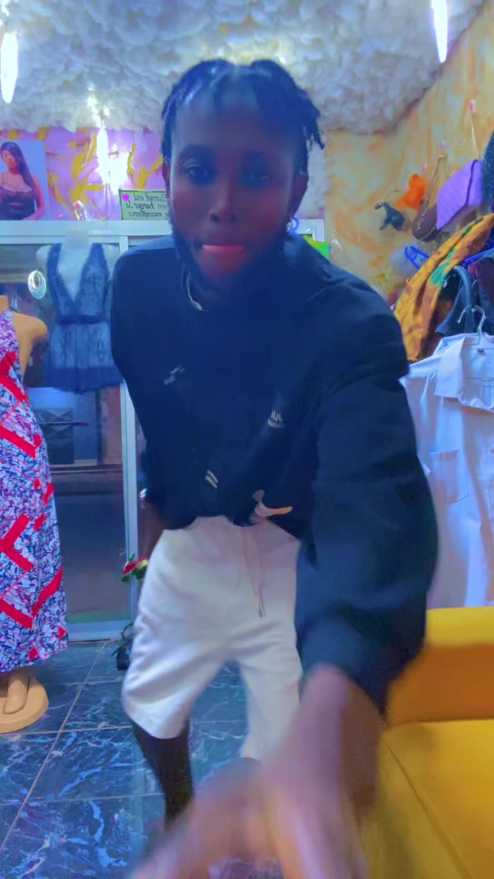 @Flamzy🇨🇲