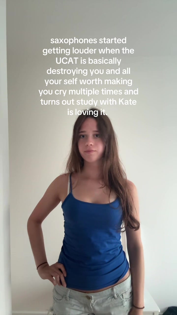 @róisín