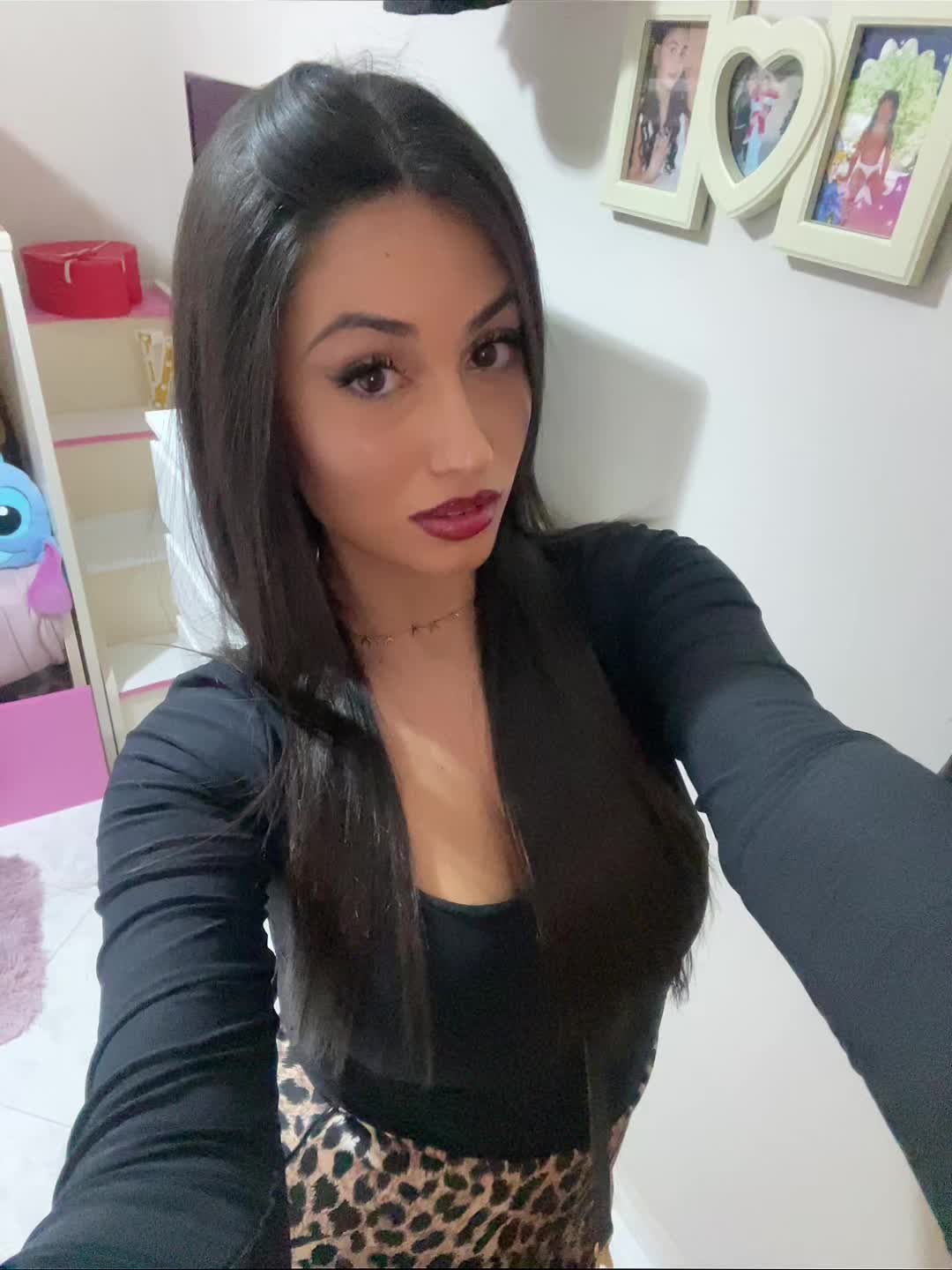 @Anna Esposito