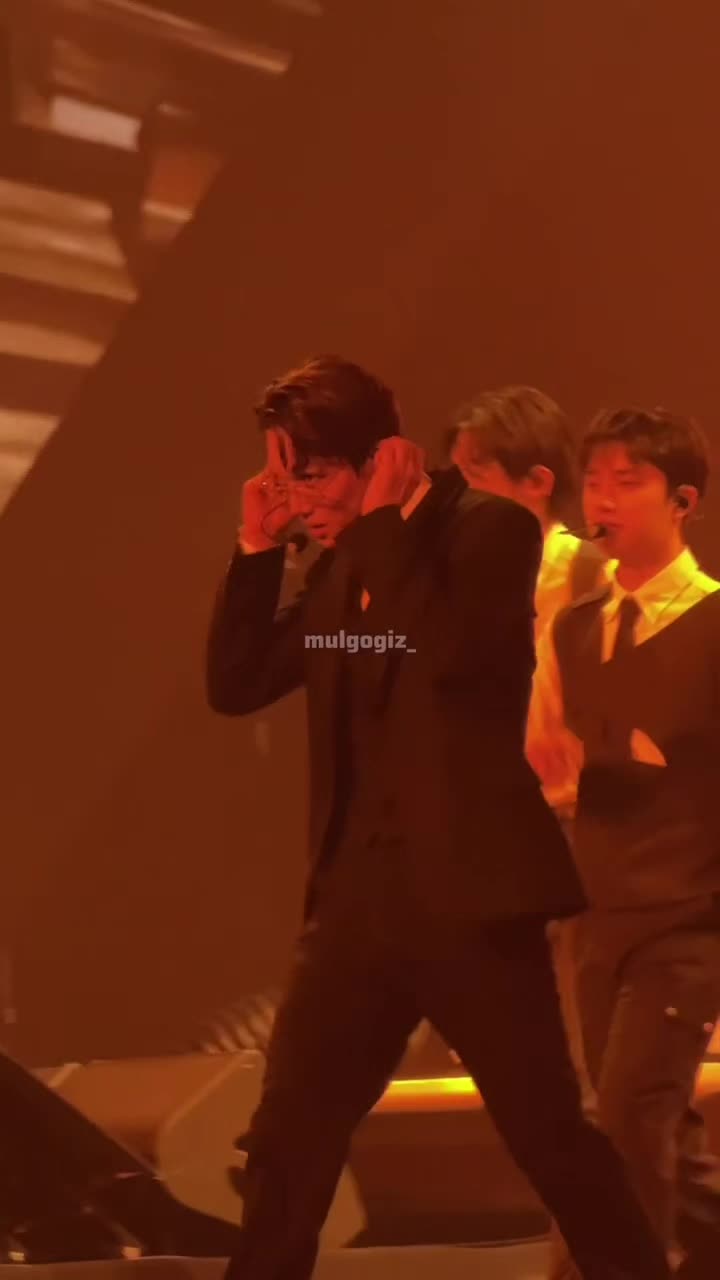 @acervo kim jongin