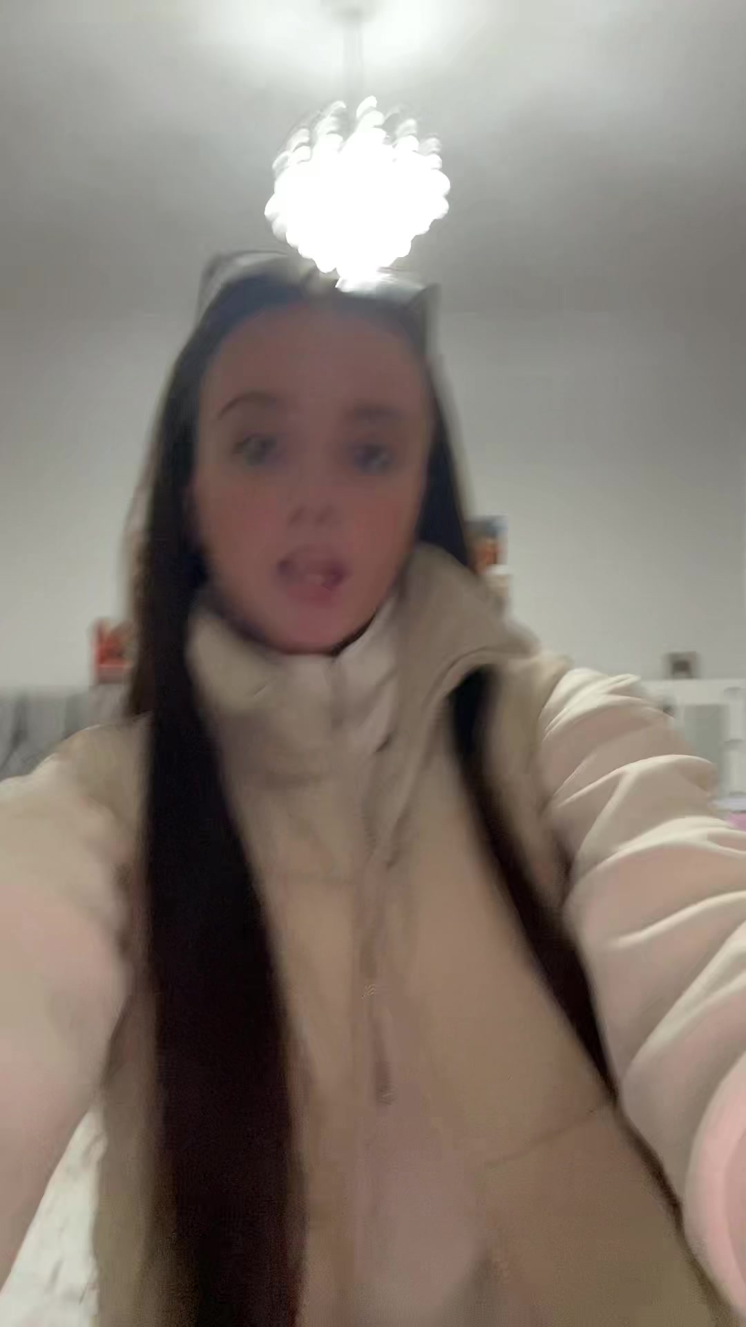 @Caileen.pRiV