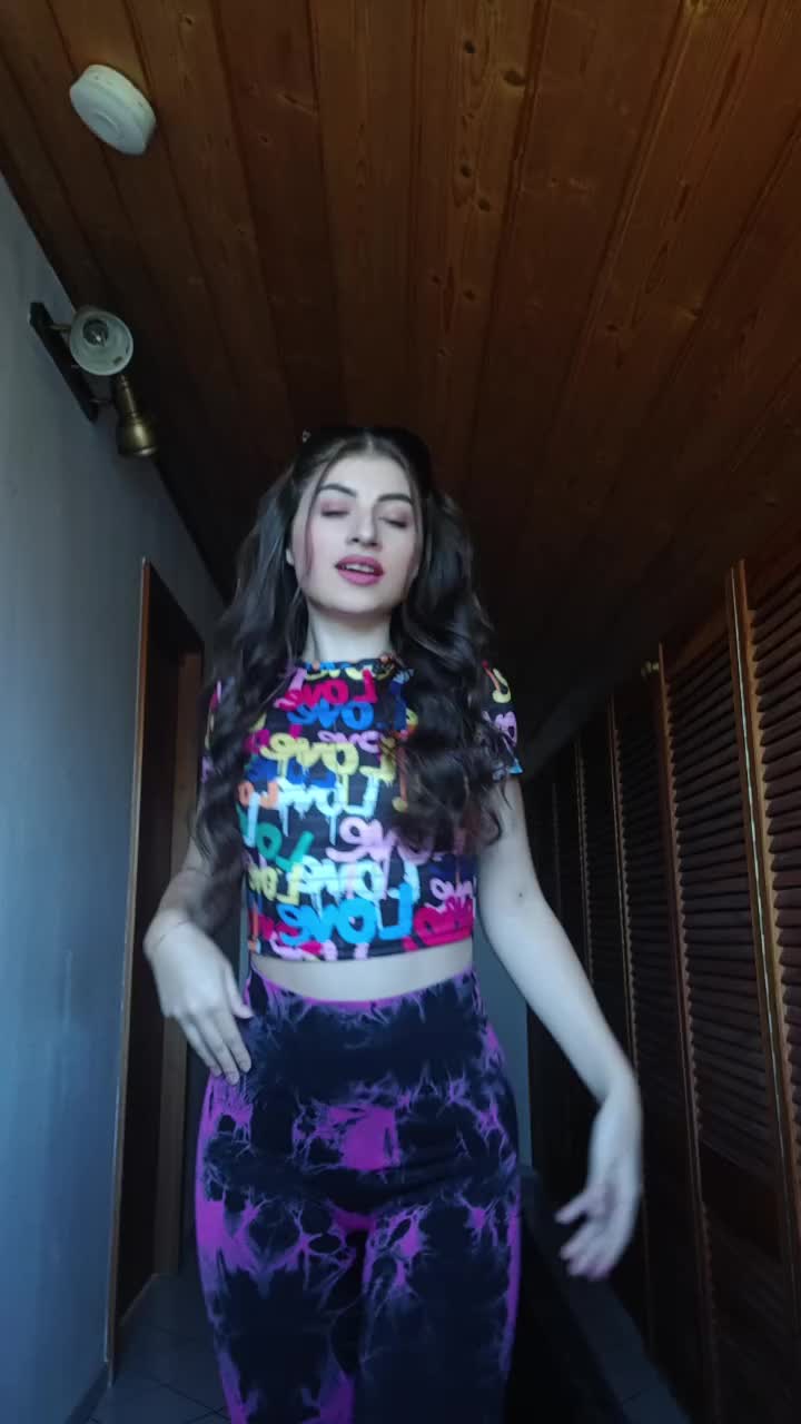 @Elena18🌺