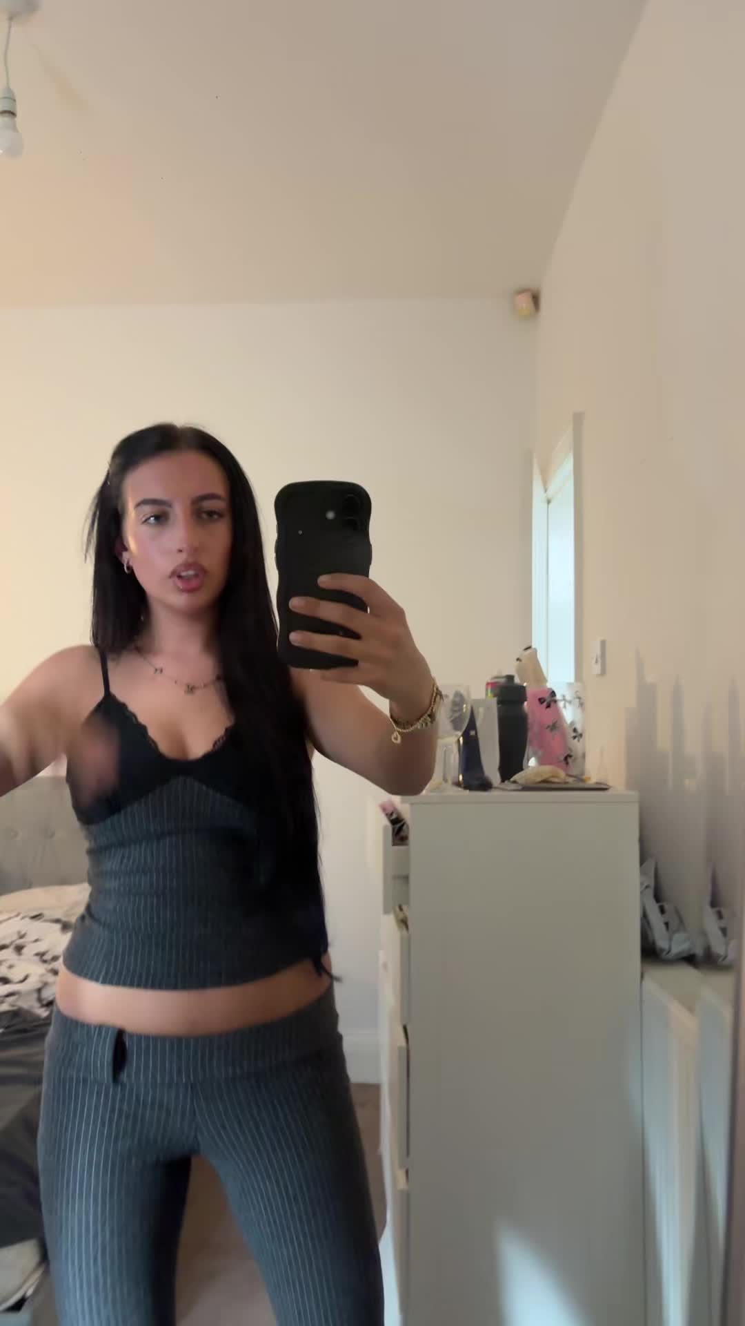 @Angel😇
